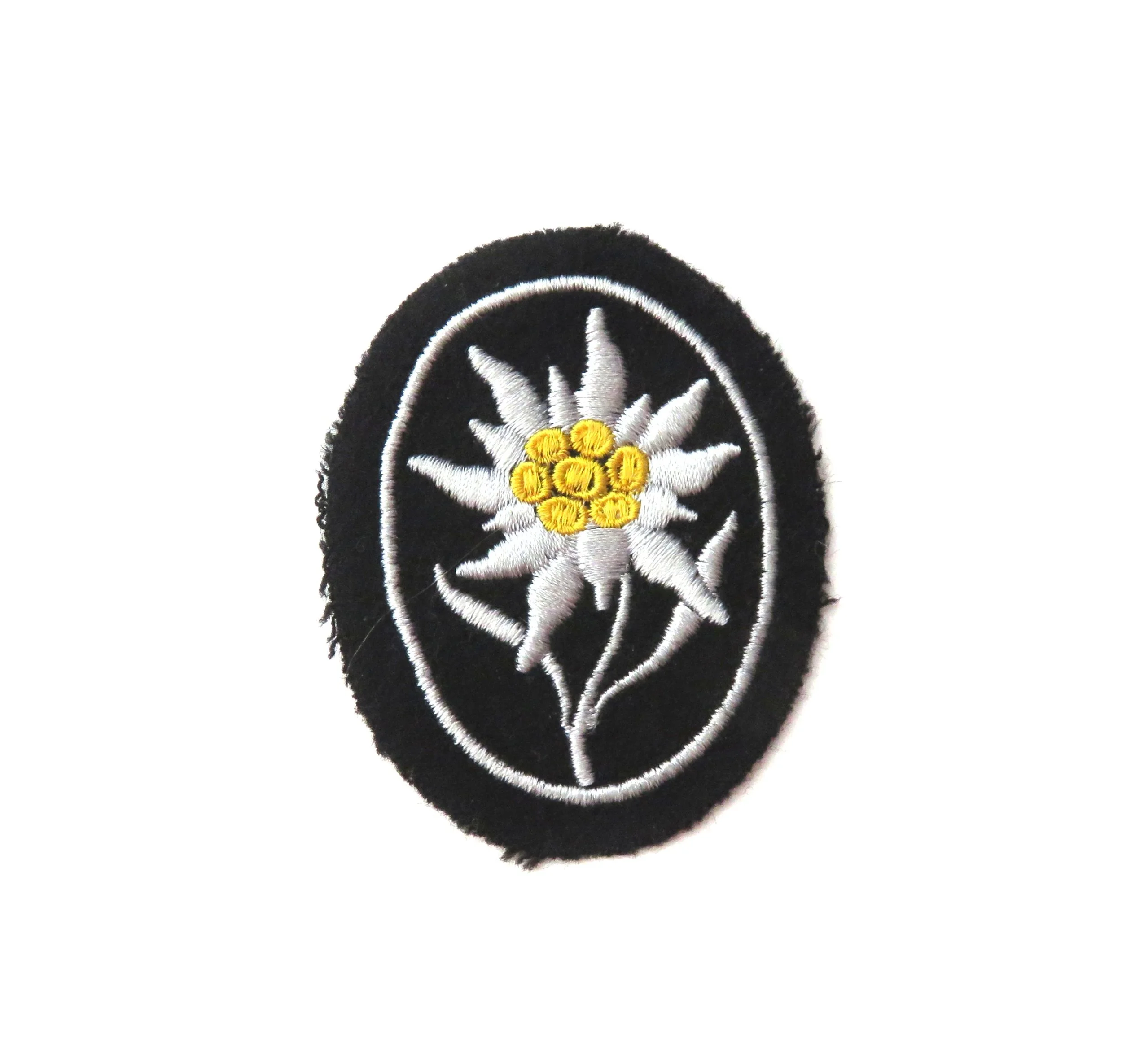 Germany.  Waffen-SS Edelweiss Sleeve Insignia