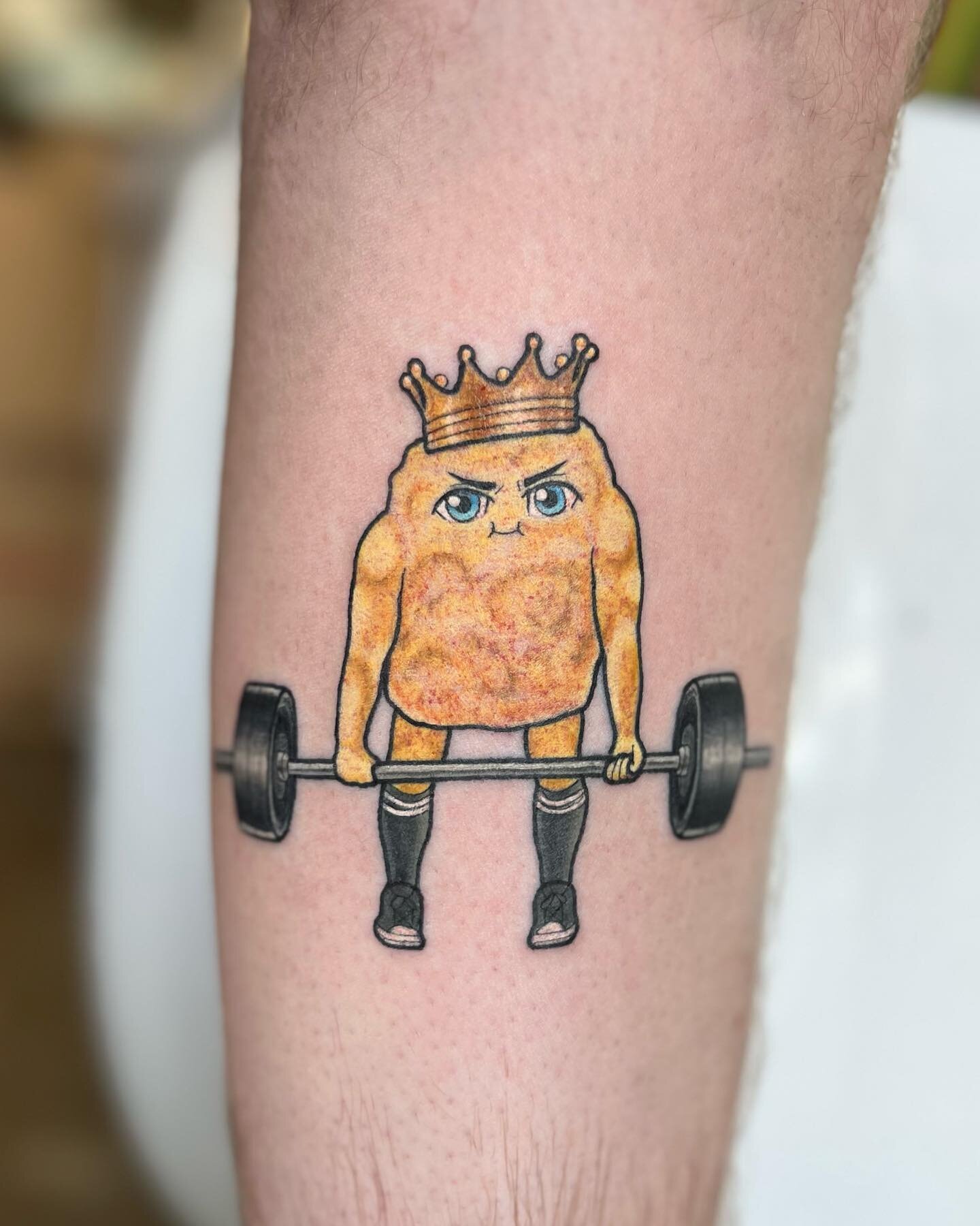 In loving memory of Chris, the dead lifting tater tot king!
Had so much fun making this memorial tattoo for my lovely client, Sebastian.
&bull;
#RayCorsonTattoo 
#DallasTattooArtist 
#TexasTattoos
#FemaleTattooer 
#KawaiiTattoo 
#AnimeTattoo