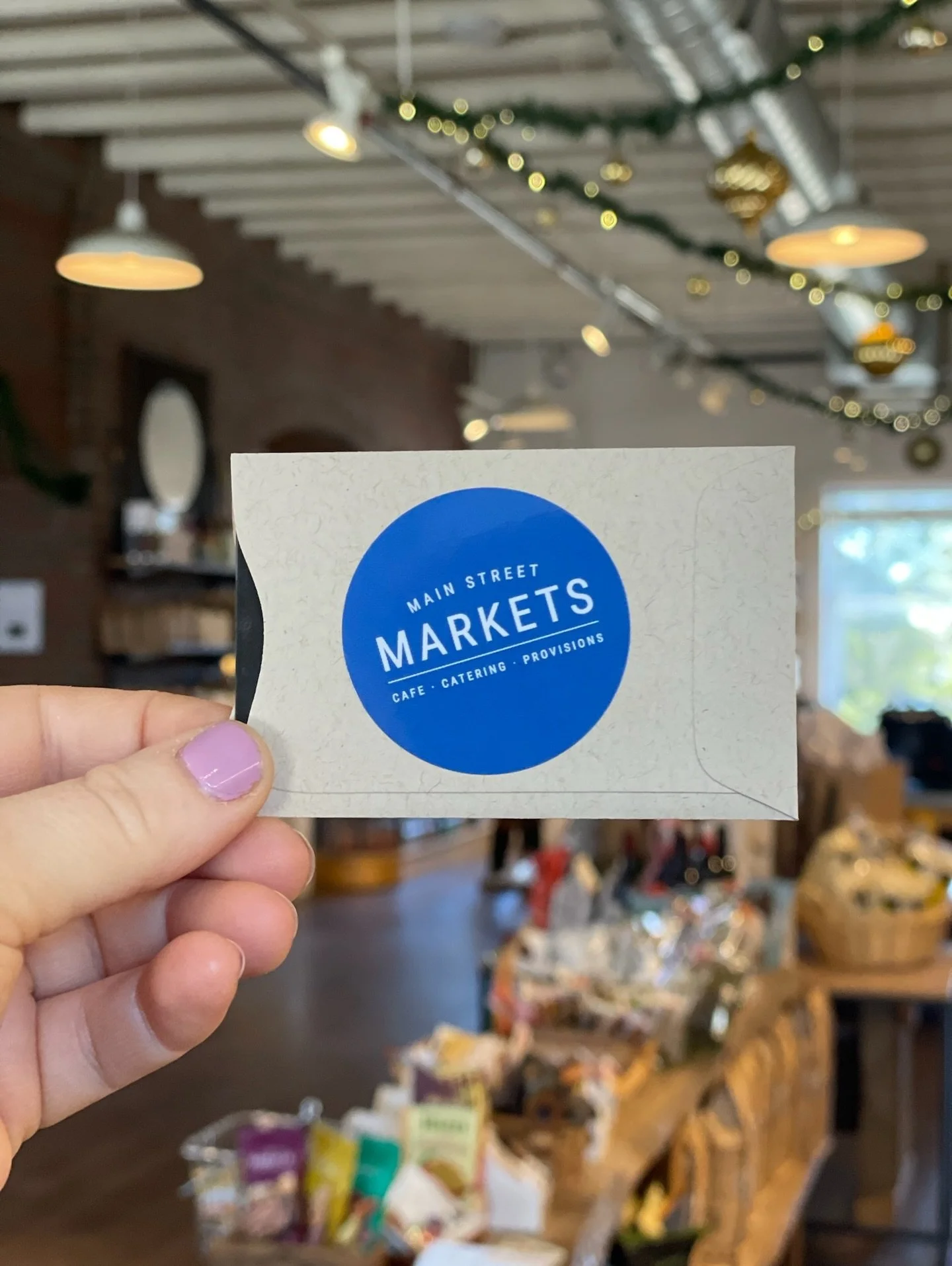 On the hunt for those last few stocking stuffers? We&rsquo;re open regular hours today and have something for everyone, including sweet deals on gift cards! Come make the market a part of your Christmas Eve 🎄

#mainstreetmarkets #mainefood #mainecaf