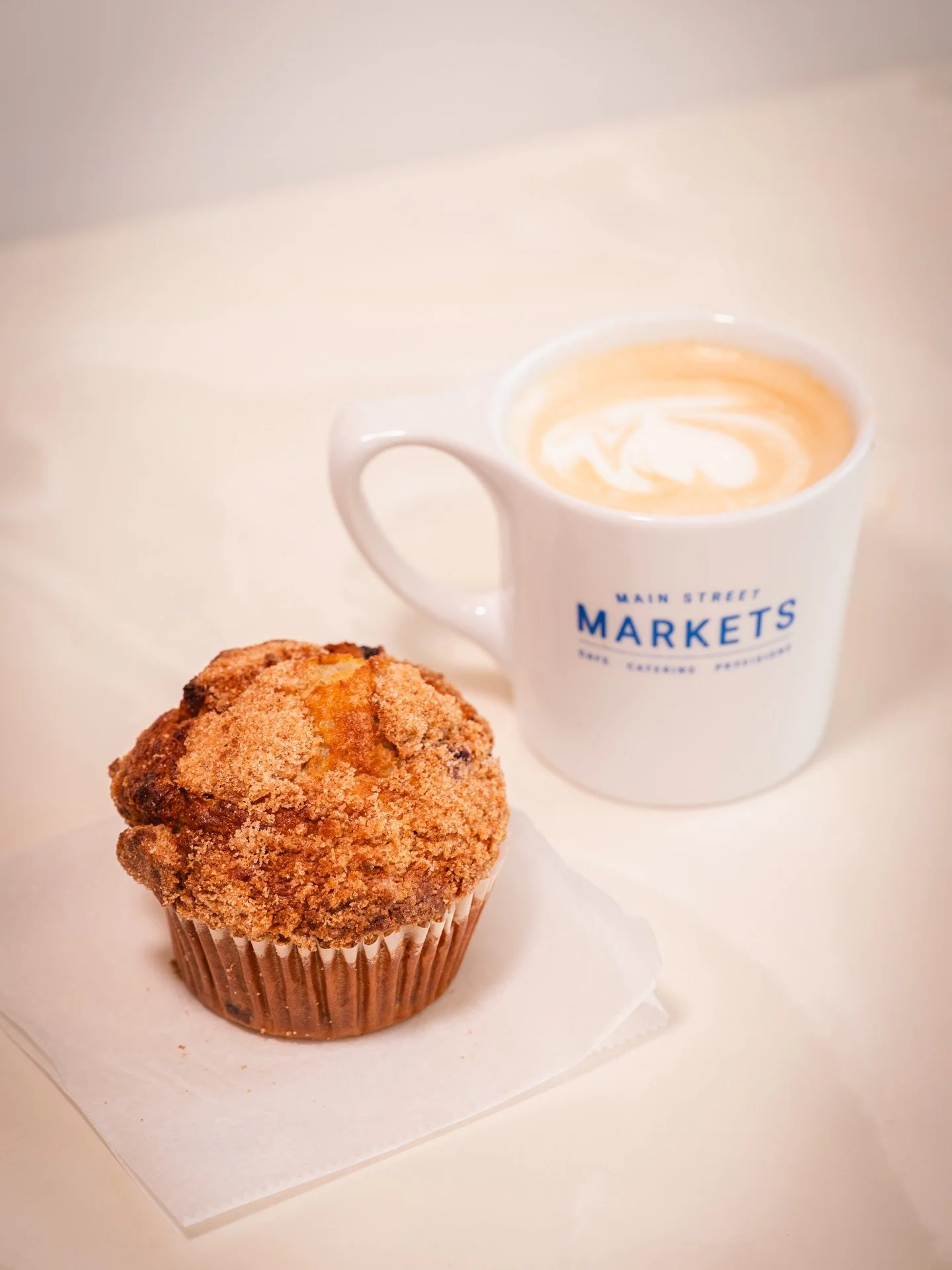 We hope you enjoyed your white Christmas! The market is open normal hours today, so keep the celebratory vibes going and come swing by for a cozy drink or treat 💙

#mainstreetmarkets #mainefood #rocklandmaine #mainecafe #maineprovisions