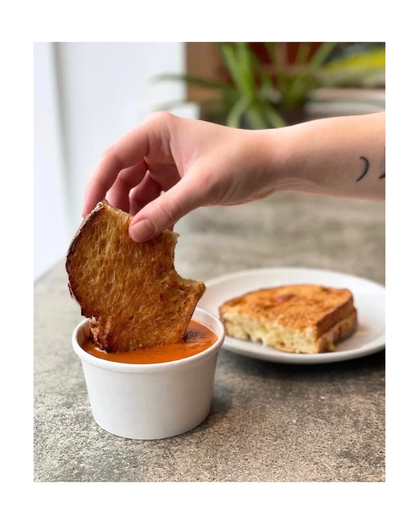 What&rsquo;s a sandwich without soup to dunk it in? Lucky for you, we can now add a small soup to any sandwich for just $4! Visit us in store or place an order online for pickup or delivery for that duo you don&rsquo;t want to miss 🥪🥫

#mainstreetm