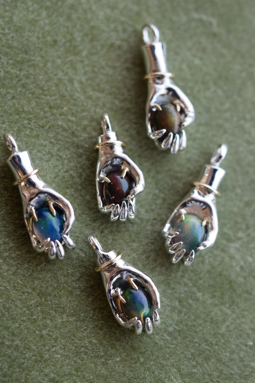 Held Opal - Silver or Gold