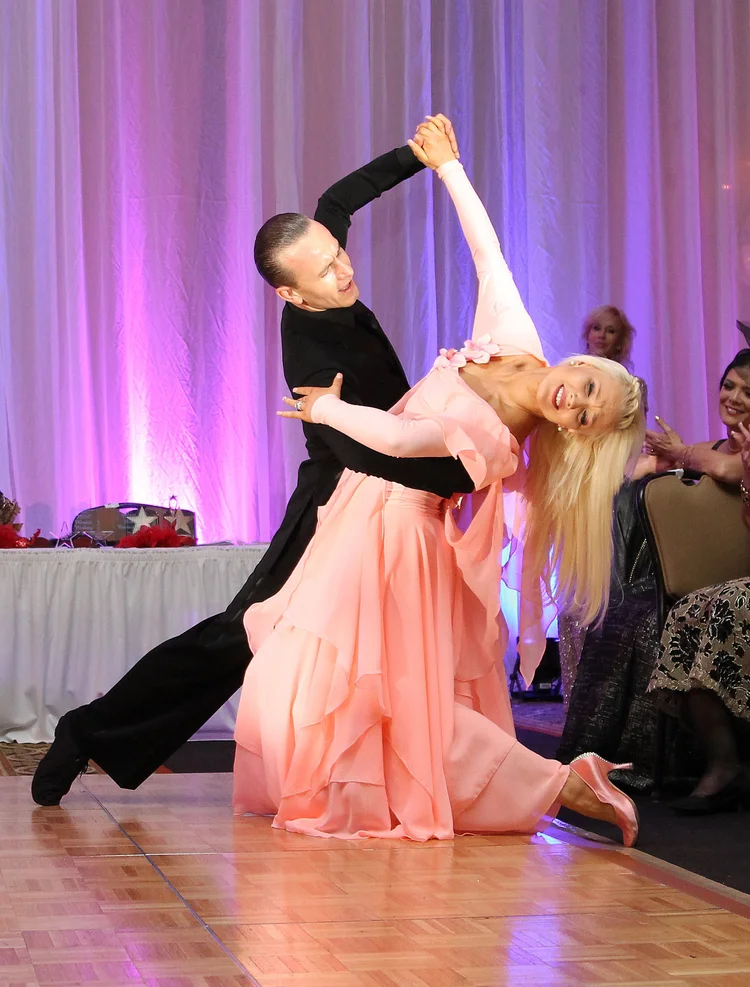 About Slow Waltz Imperial Ballroom Dance Company