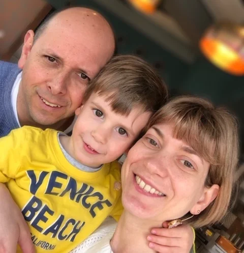 Arthur together with his mum, Gabriela, and dad, Anderson. (Photo: Private)