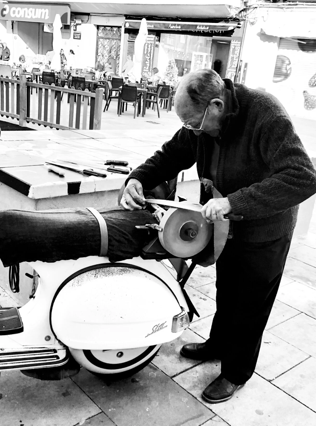 Knife Sharpener.jpeg