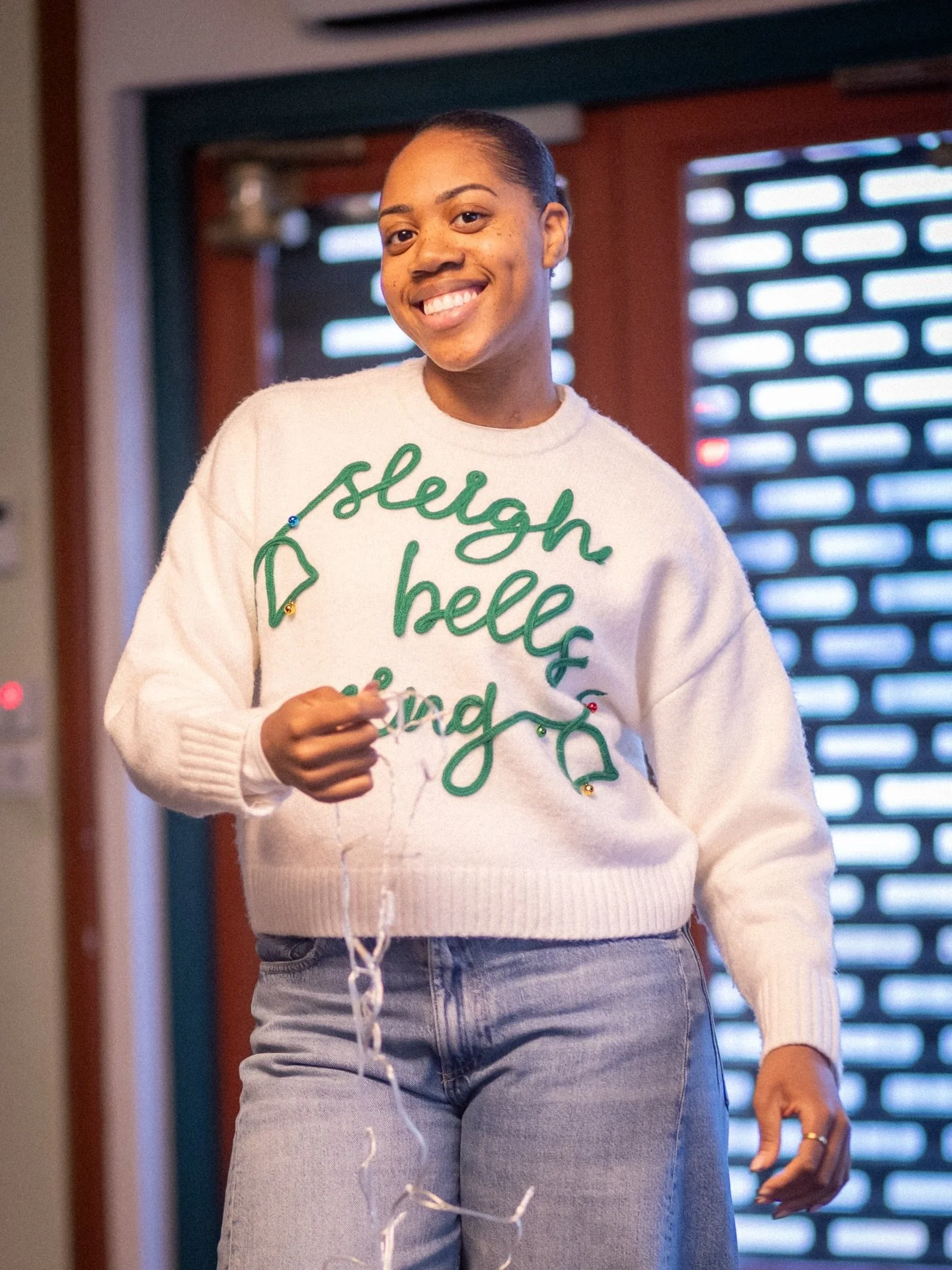 ✨ God breaks into the night ✨
From familiar carols to a powerful reminder that light, hope, and joy meet us right where we are. The angels&rsquo; message still stands: &ldquo;Good news of great joy for all people.&rdquo;
Thankful for a room full of v