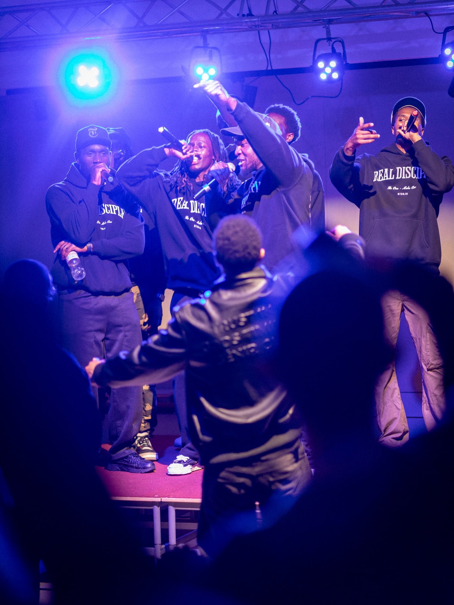 Real Disciples Concert &bull; 06.06.26 🎤✨

Still thinking about this night&hellip; 🙌

If you were there, you know. If you weren&rsquo;t&hellip; 👀

Something new is coming soon.

Stay tuned. 🎶🔥

#ChristianMusic #ChristianVibes #Disciples #JesusTe