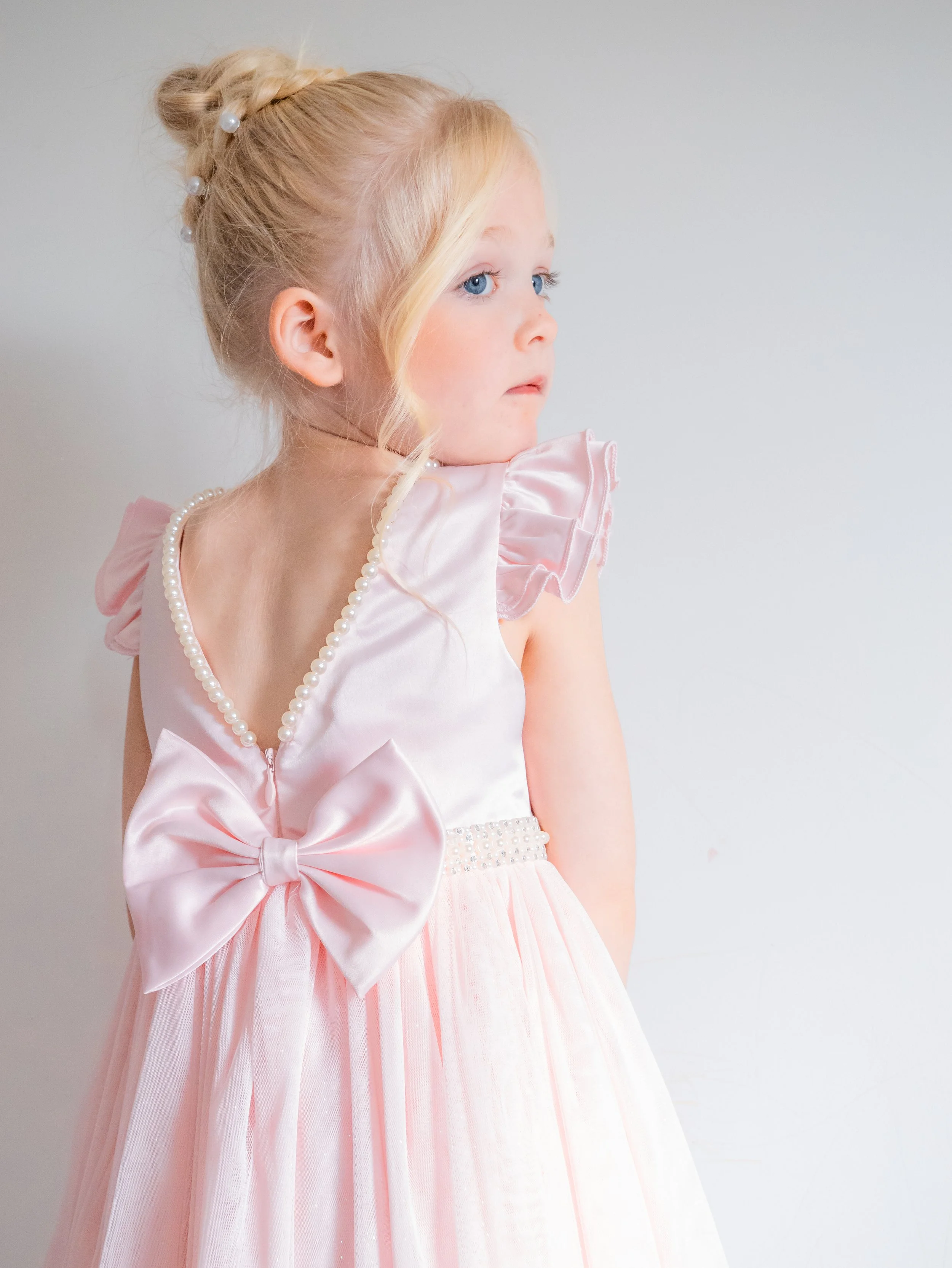 Abbie & Lewis Wedding Exports - Website-19.jpg