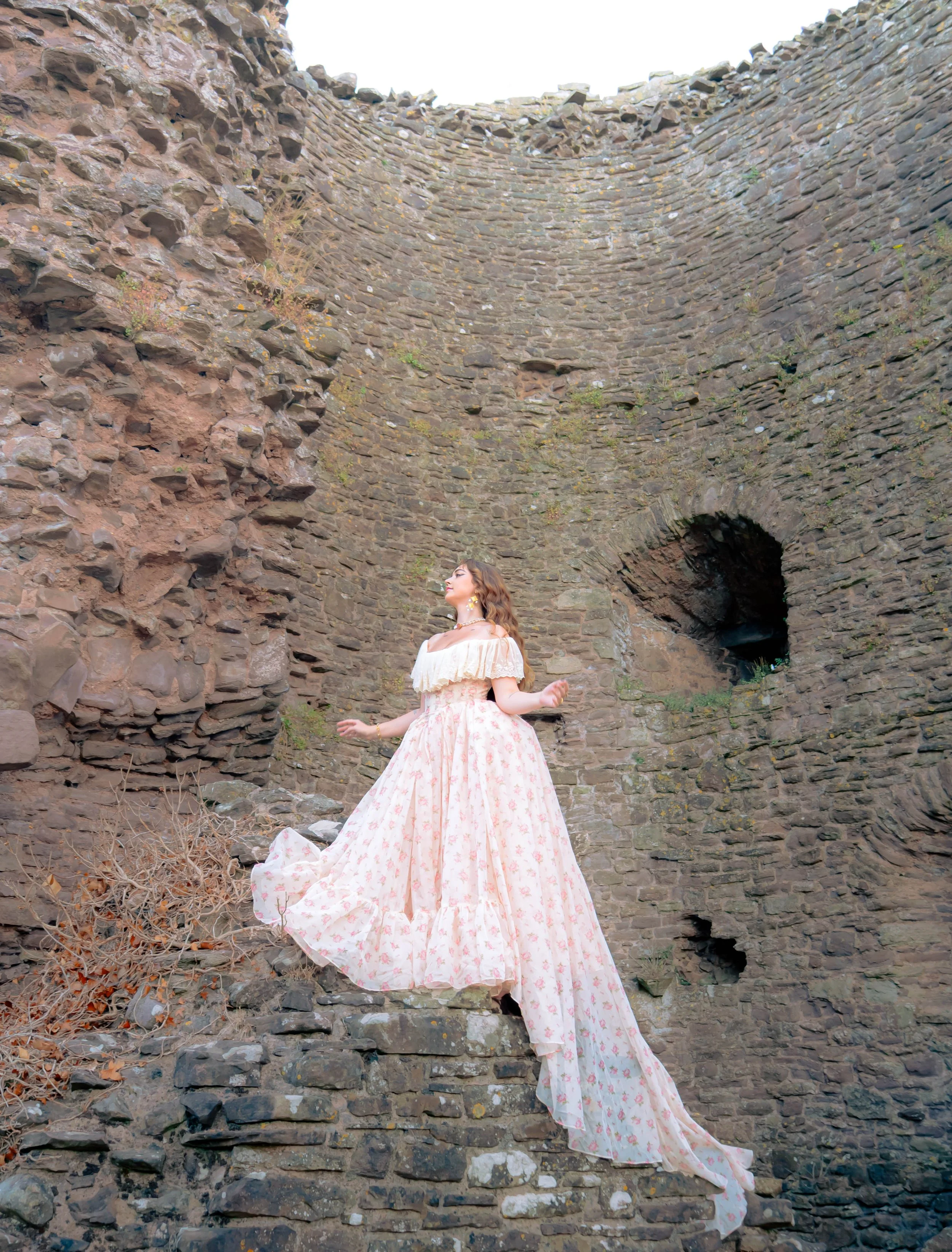 lacemade - white castle-6.jpg