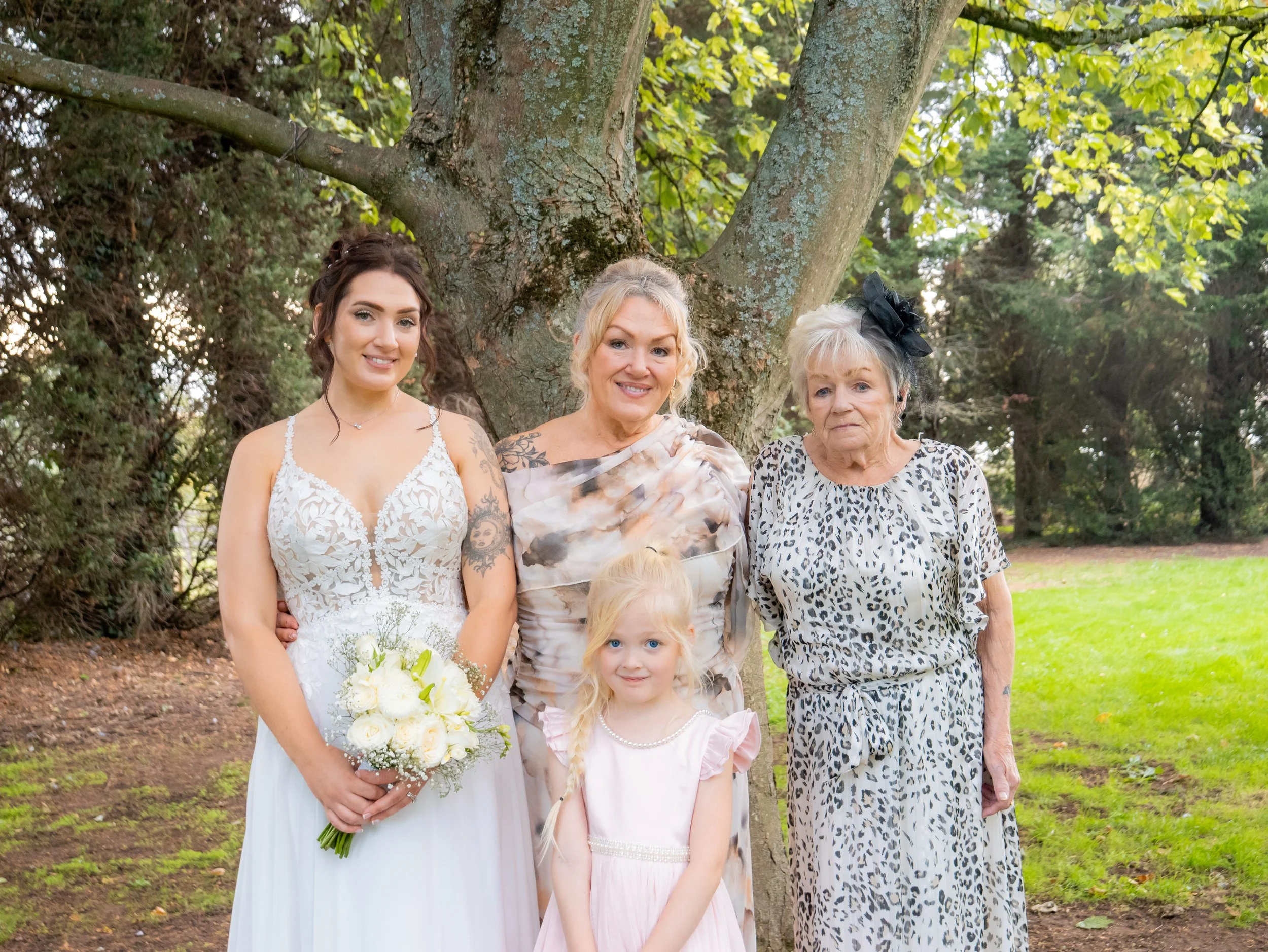 Abbie & Lewis Wedding Exports - Website-118.jpg