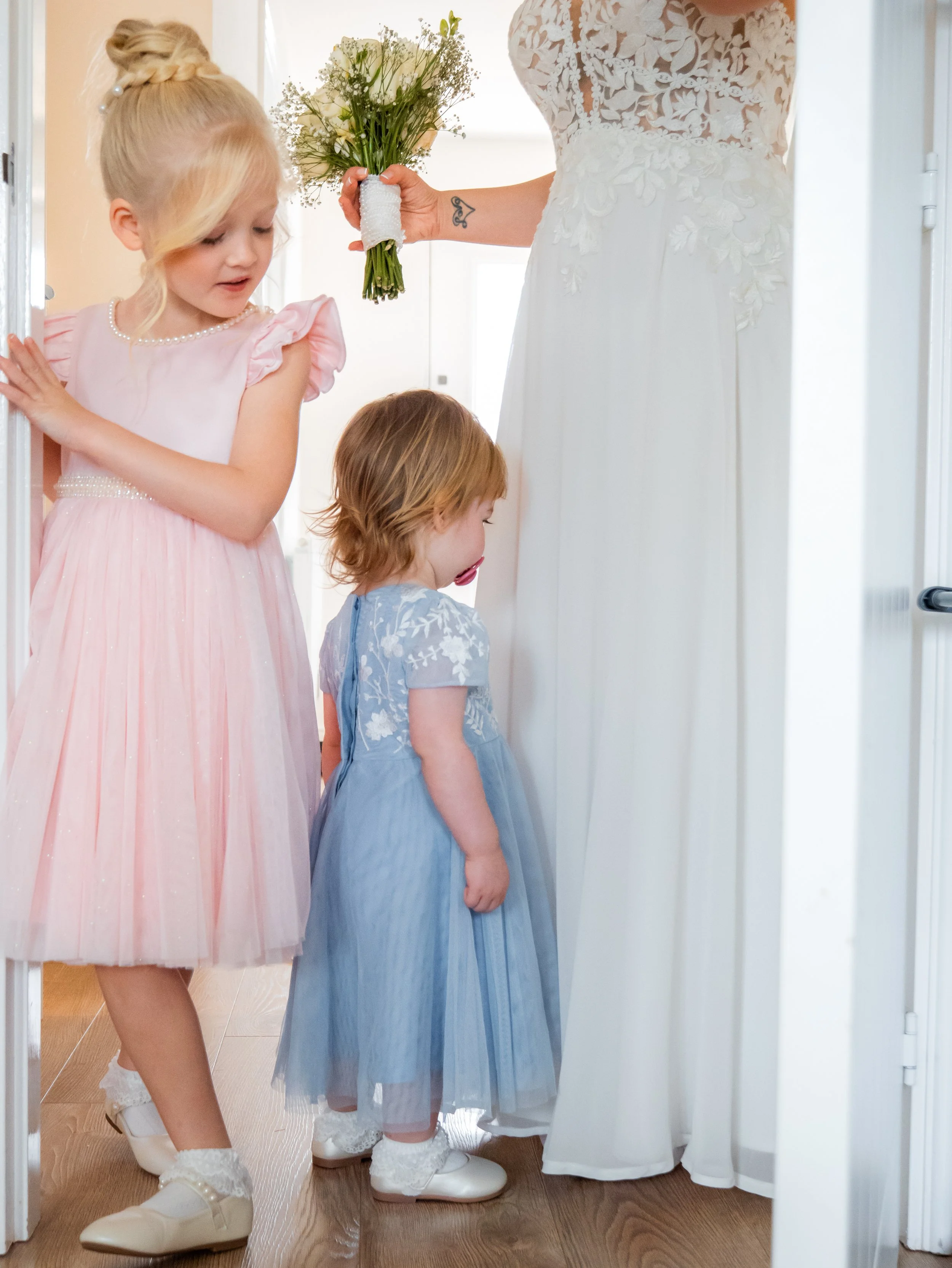 Abbie & Lewis Wedding Exports - Website-26.jpg