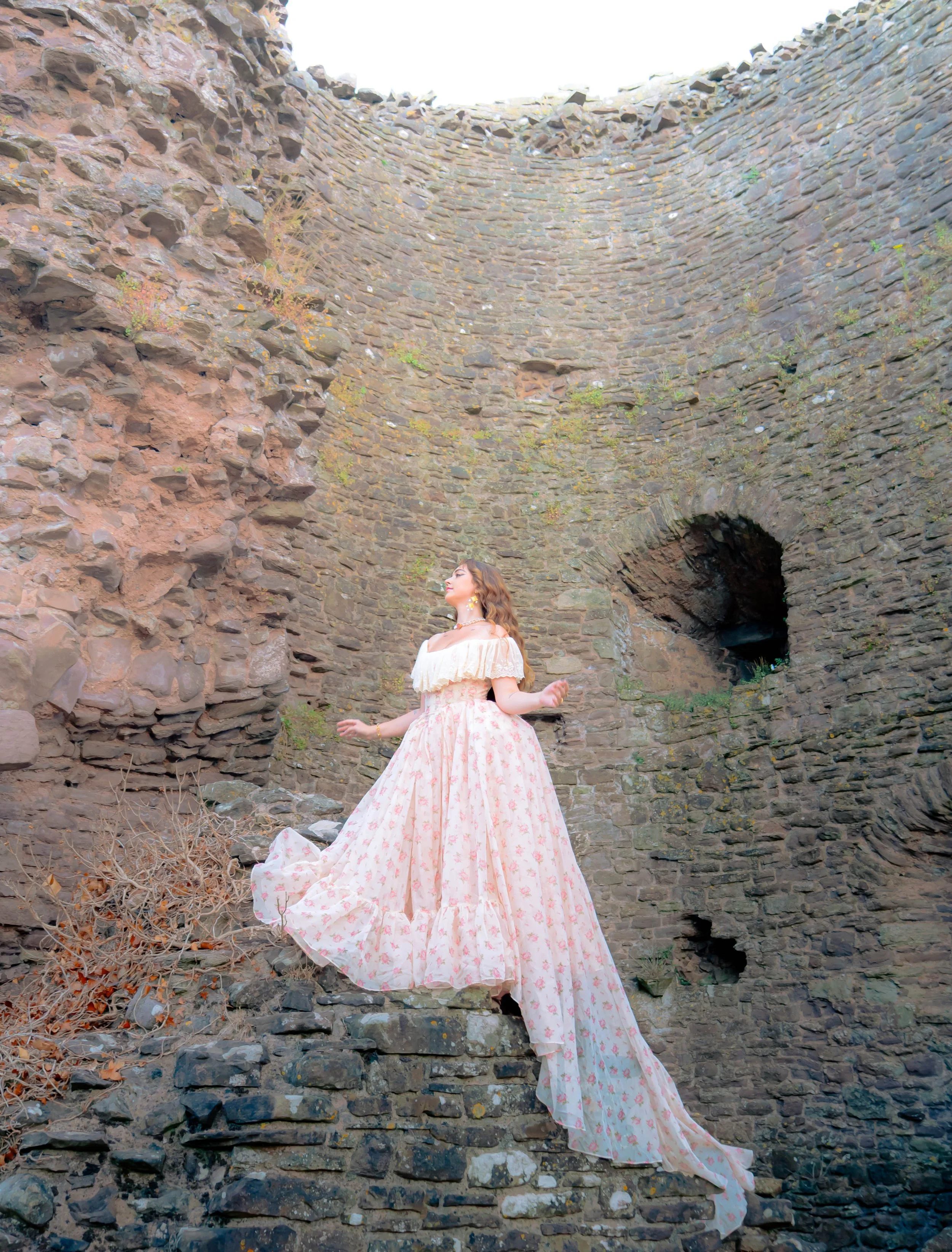 lacemade - white castle-7.jpg