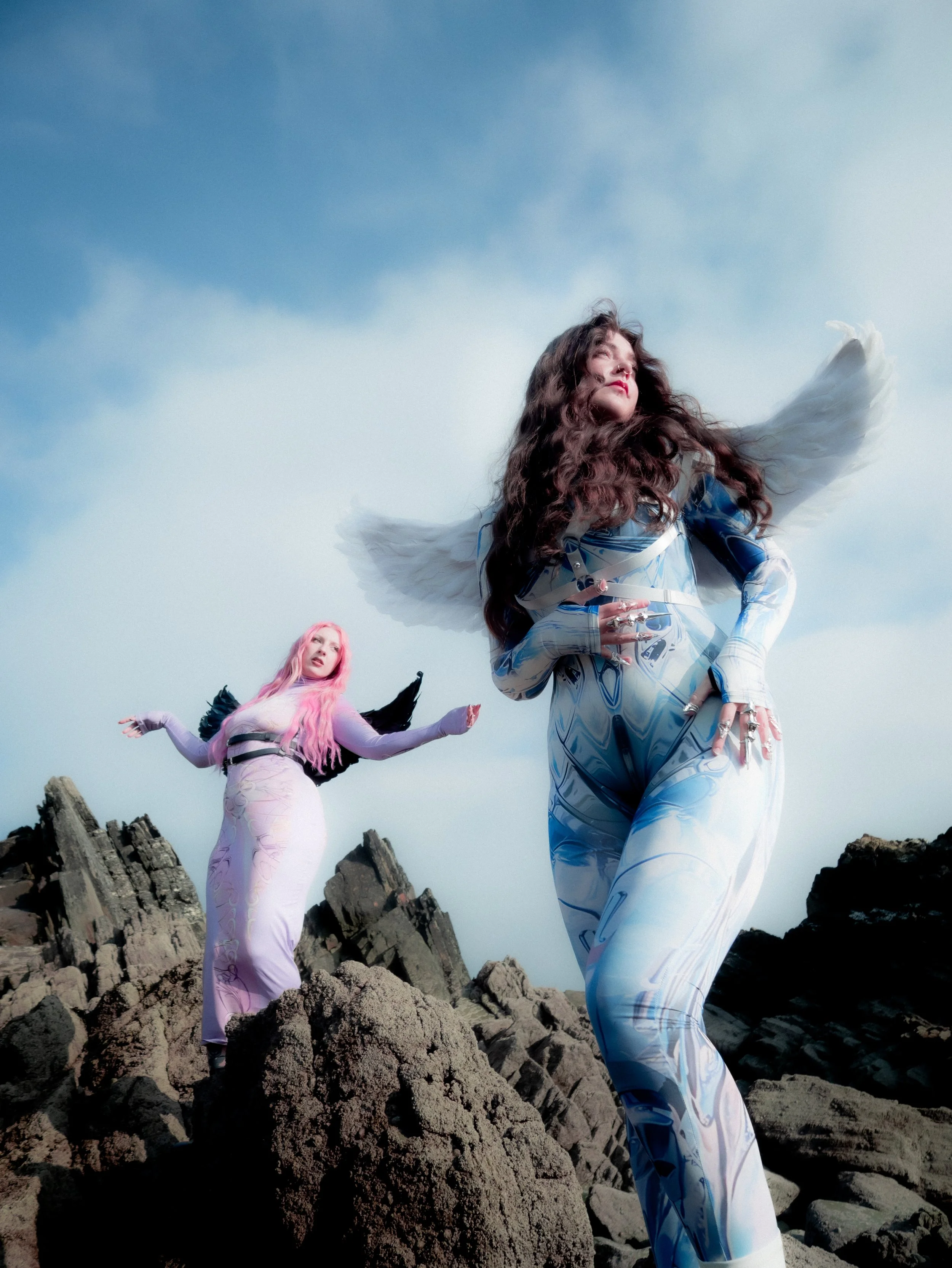 Cyber Angels Exports - Kai & Fyko-11.jpg