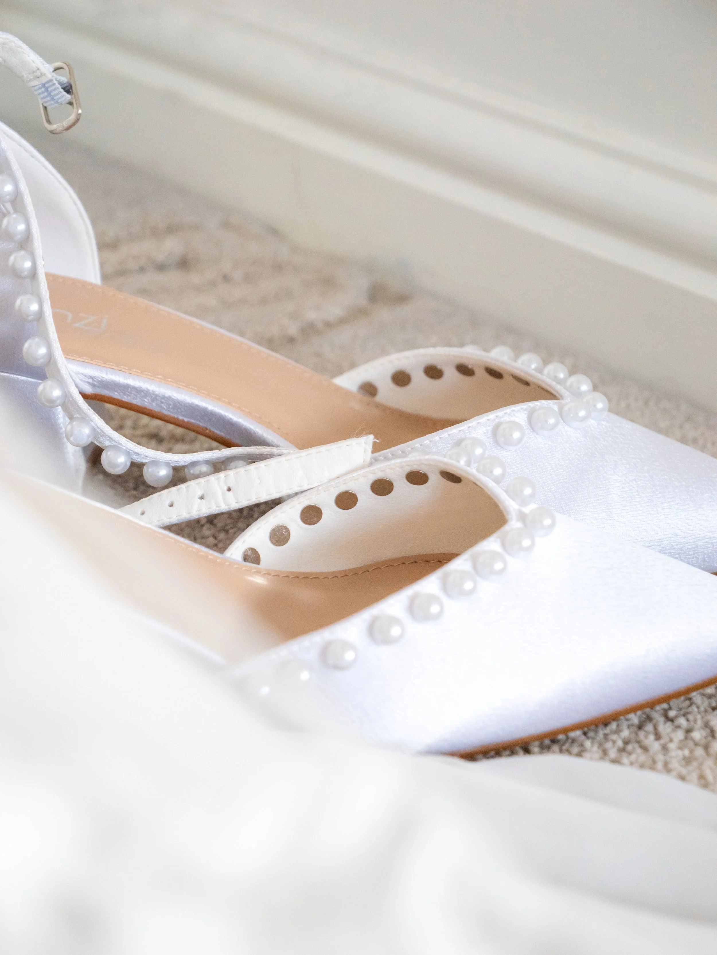 Abbie & Lewis Wedding Exports - Website-4.jpg