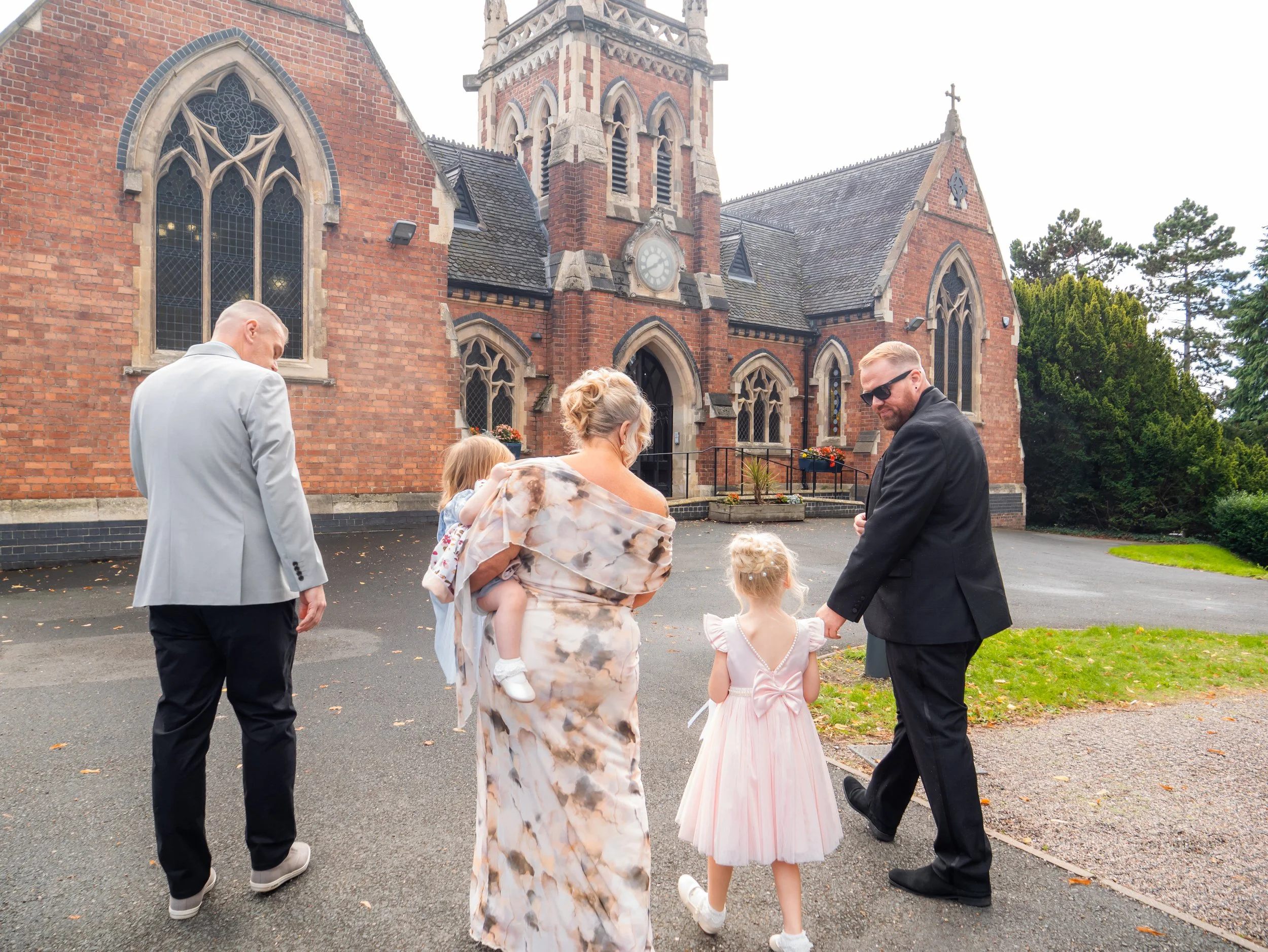 Abbie & Lewis Wedding Exports - Website-36.jpg