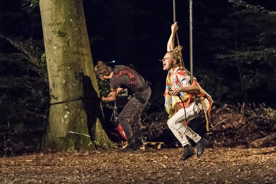 250_oeff-oeff_2018_zwischen-baeumen_davidschweizer.jpg