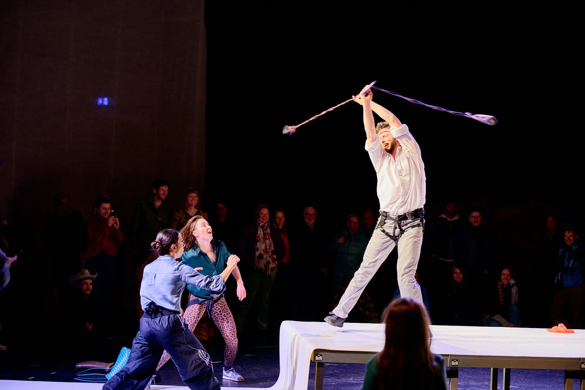 2022-03-31-Separate-Reality-Premiere-Oeff-Oeff-Bern-andremaurer-ch-0490.jpg
