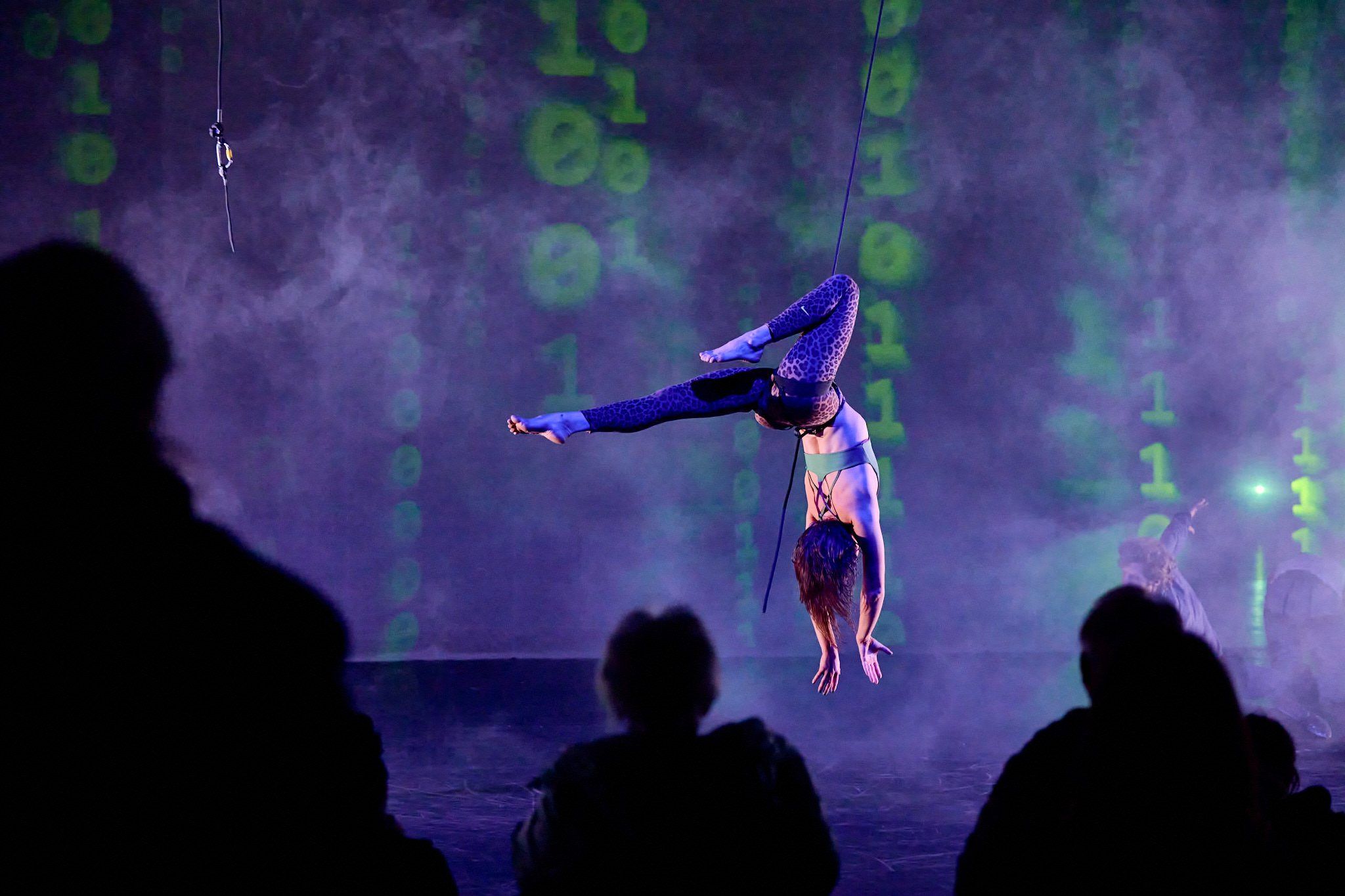 2022-03-31-Separate-Reality-Premiere-Oeff-Oeff-Bern-andremaurer-ch-0830.jpg
