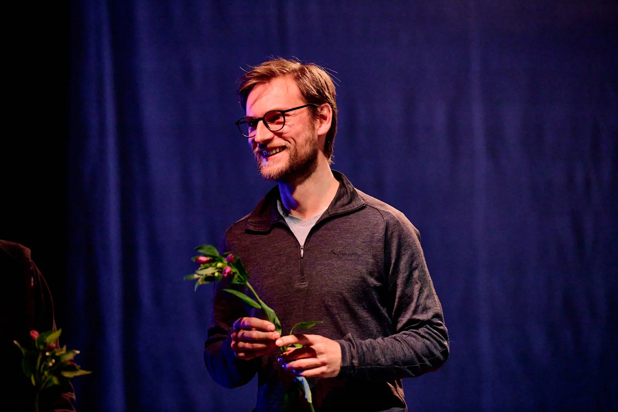 2022-03-31-Separate-Reality-Premiere-Oeff-Oeff-Bern-andremaurer-ch-1007.jpg