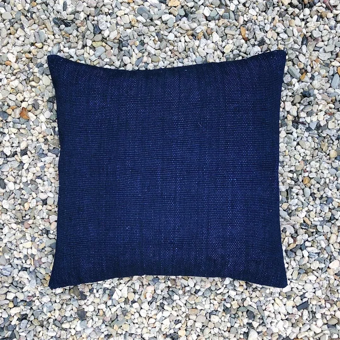 Cushion dark wash