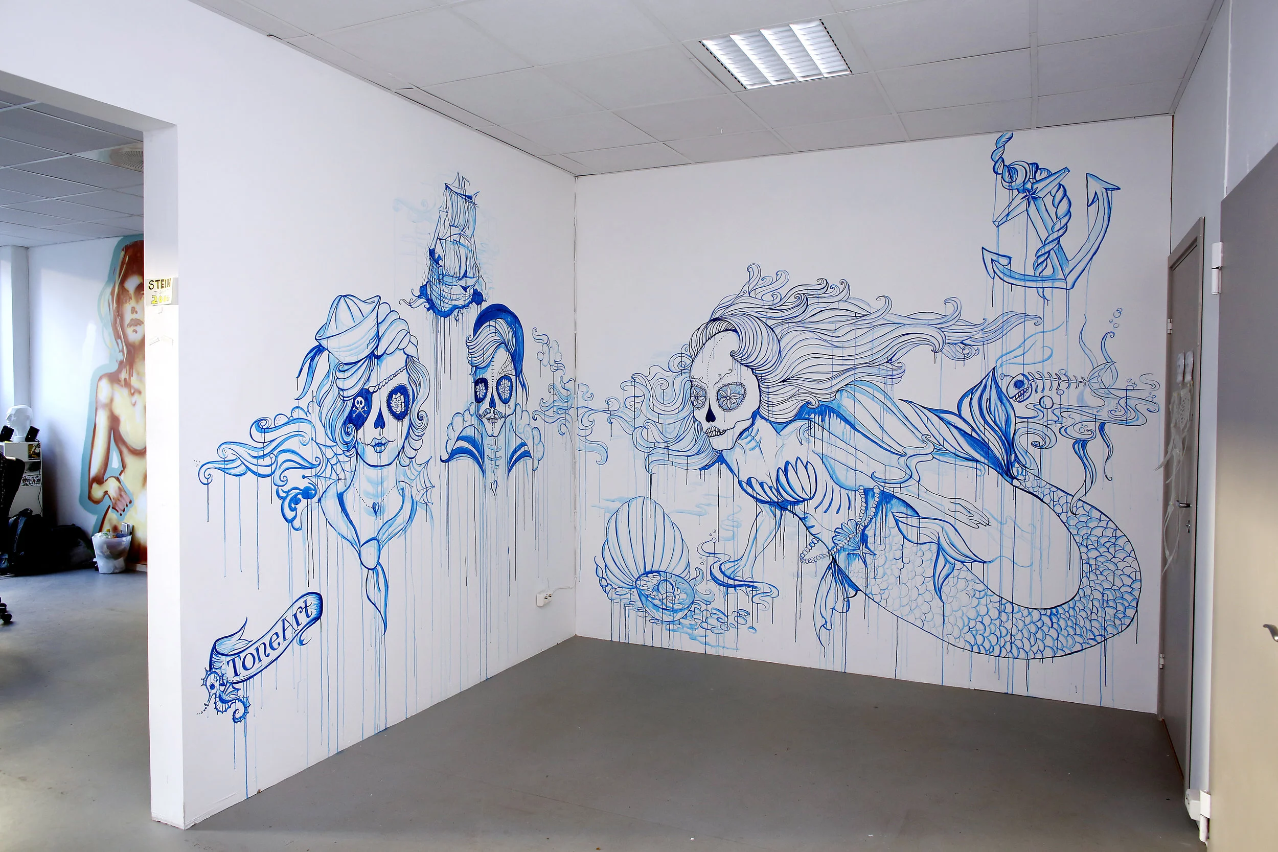 Blank Space Gallery