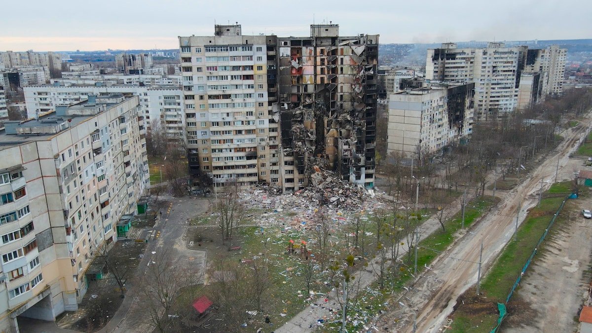 ukraine+life+under+attack.jpg