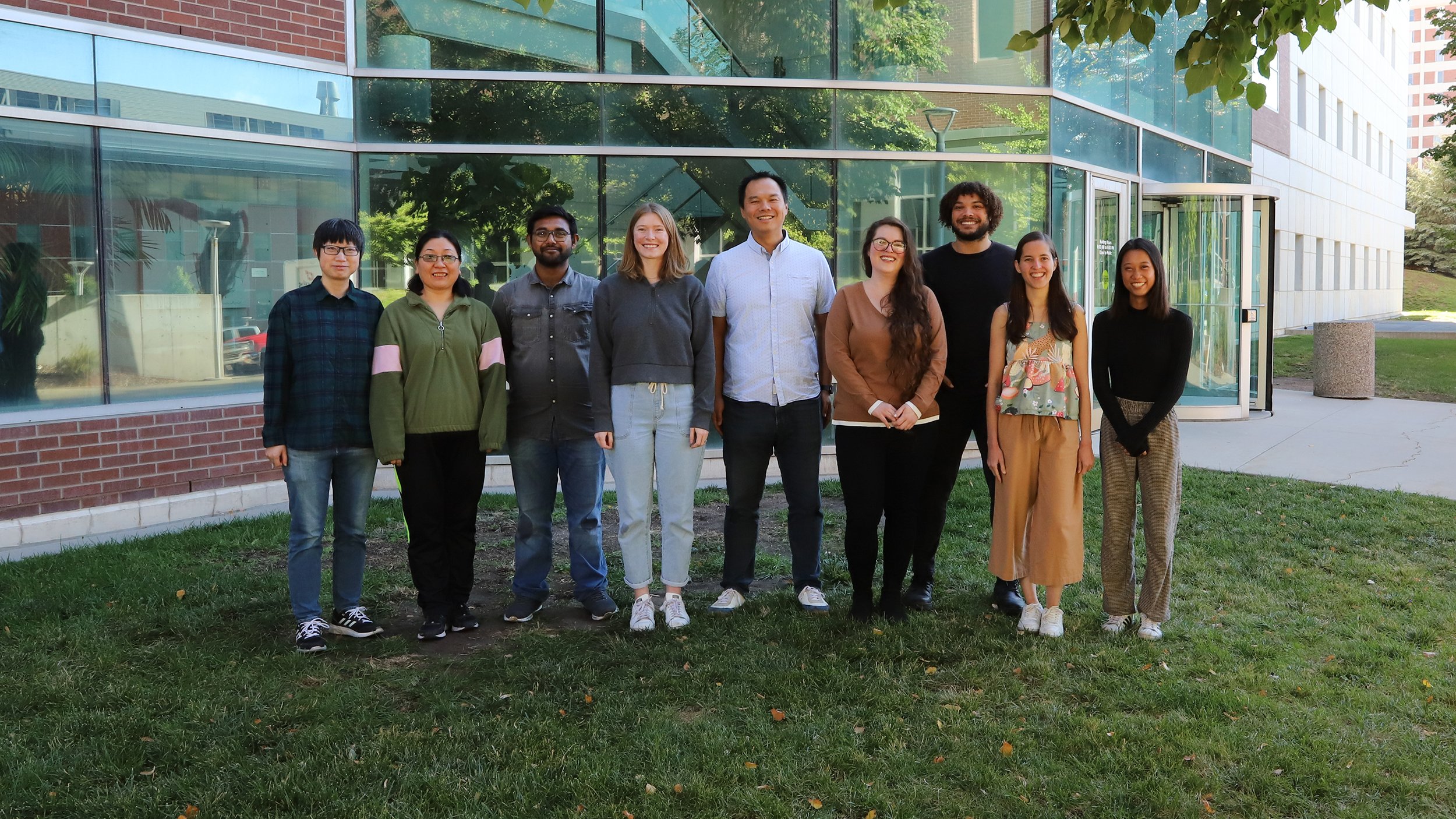 Shen Lab Group - Oct 5 2023 - web v4.jpg