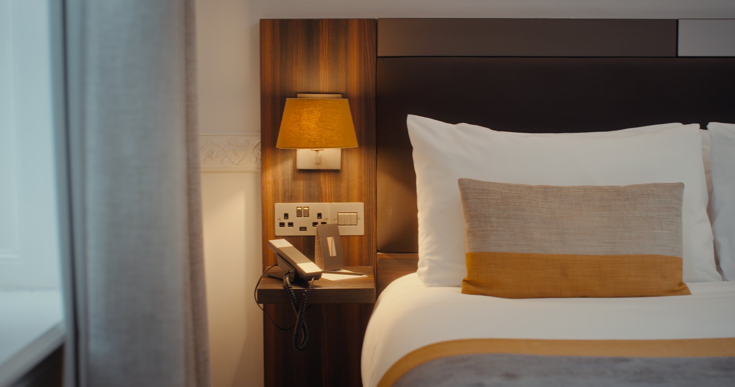 mark bennet hotel_1.7.1.jpg