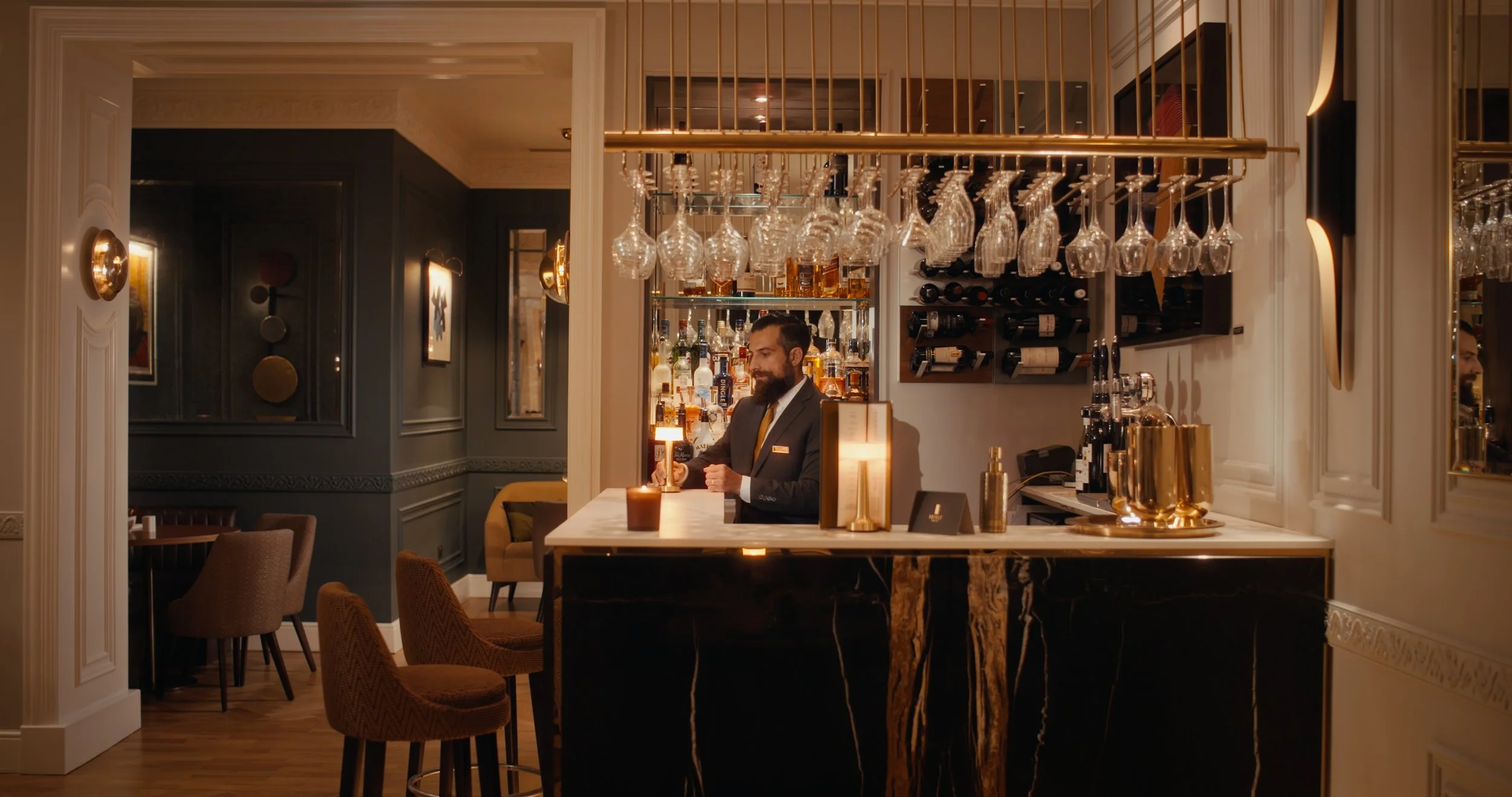 mark bennet hotel_1.12.2.jpg