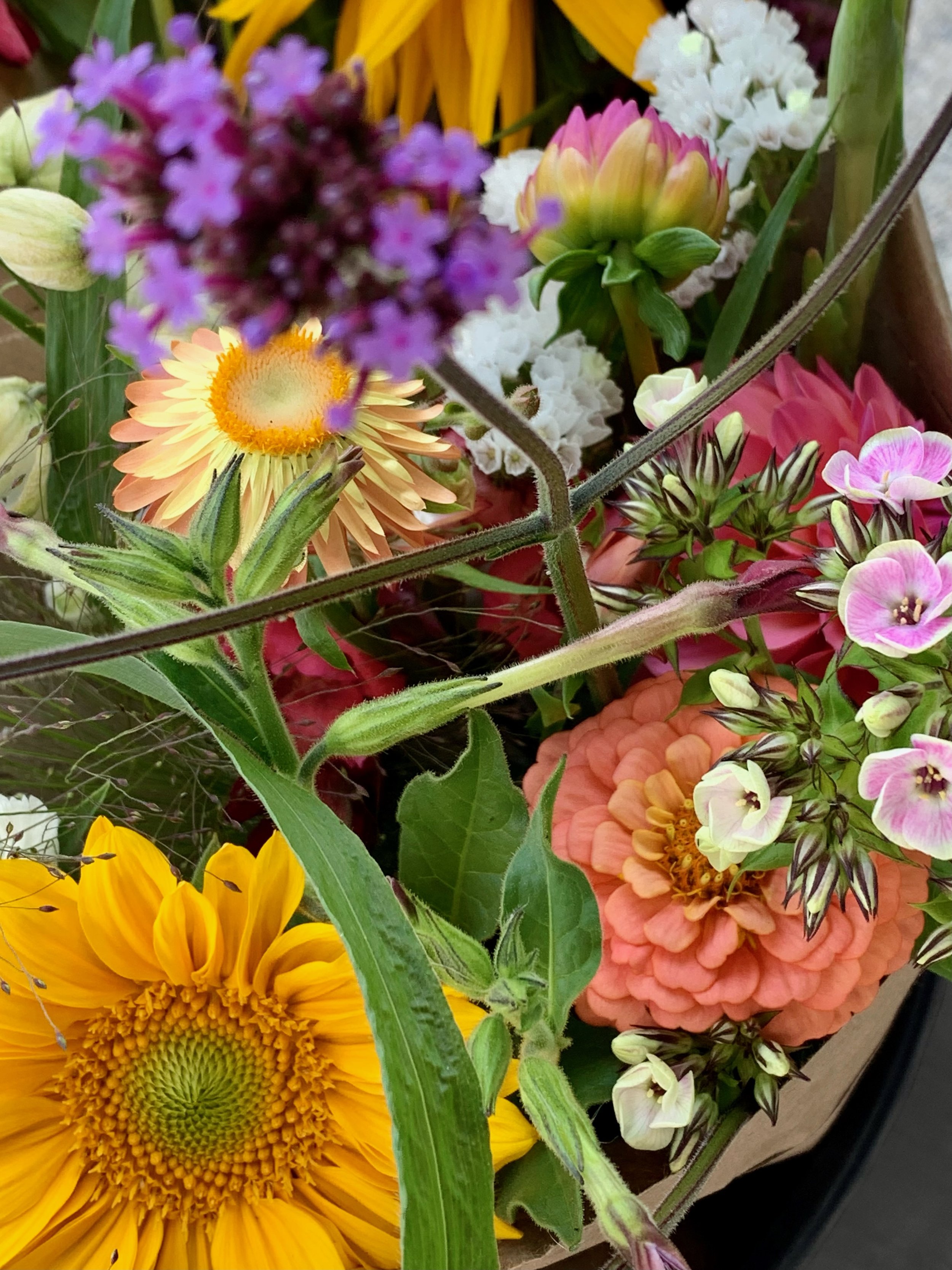 Seasonal Flower Bouquet (for one time delivery)