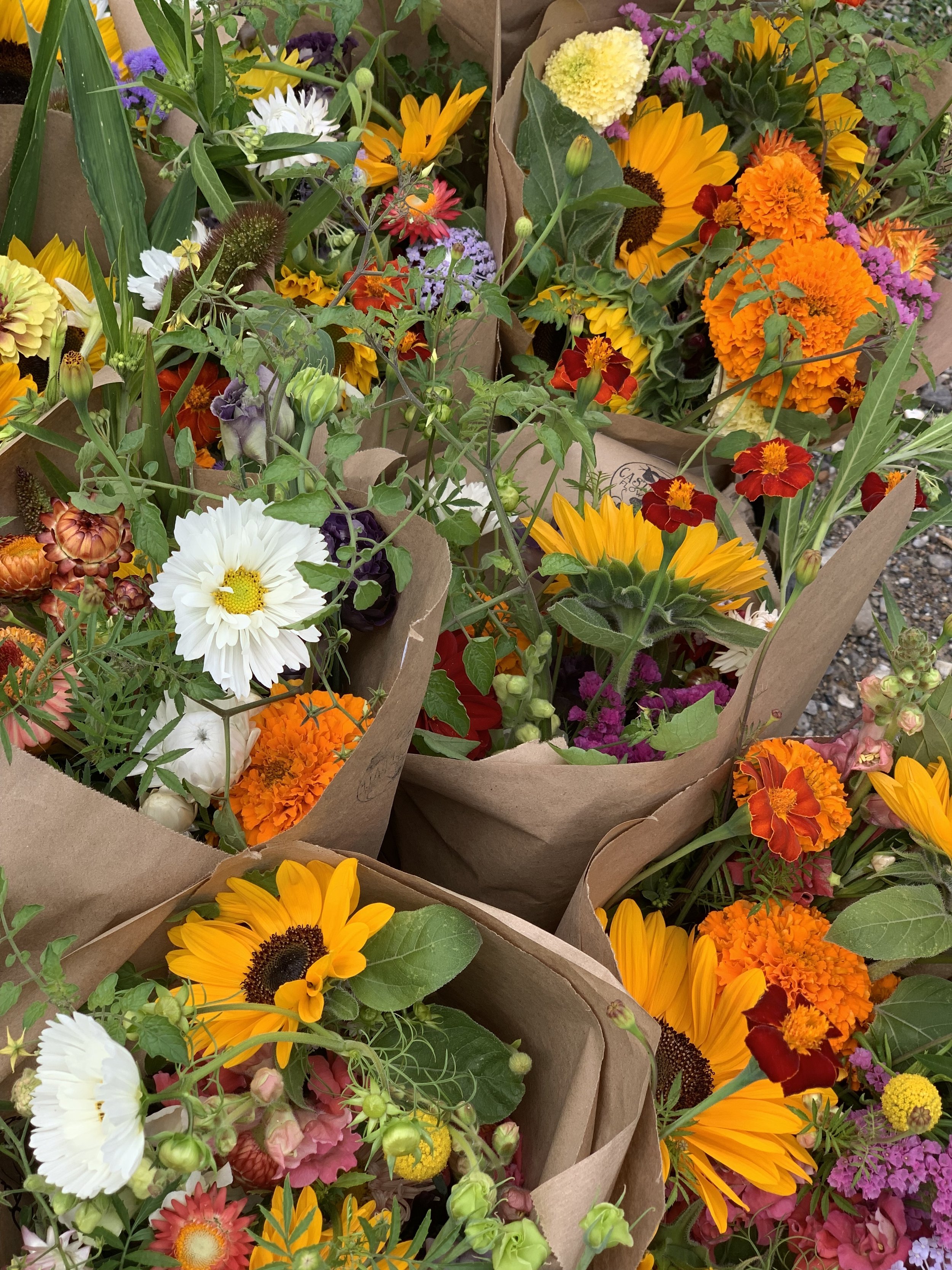Castledale Flower Farm & FloristFlower Delivery to Golden & Invermere