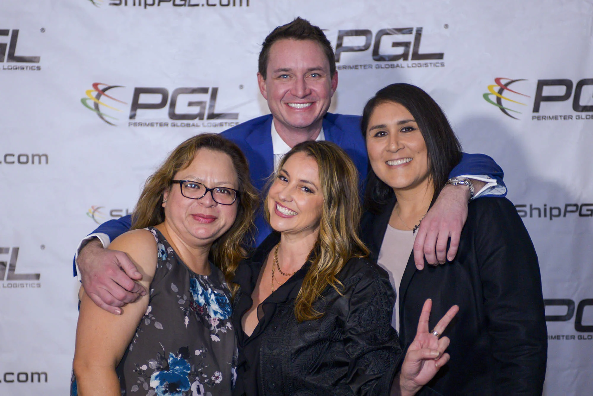 M2-Website Crop-2000x1335-ALL-IN-3.jpg