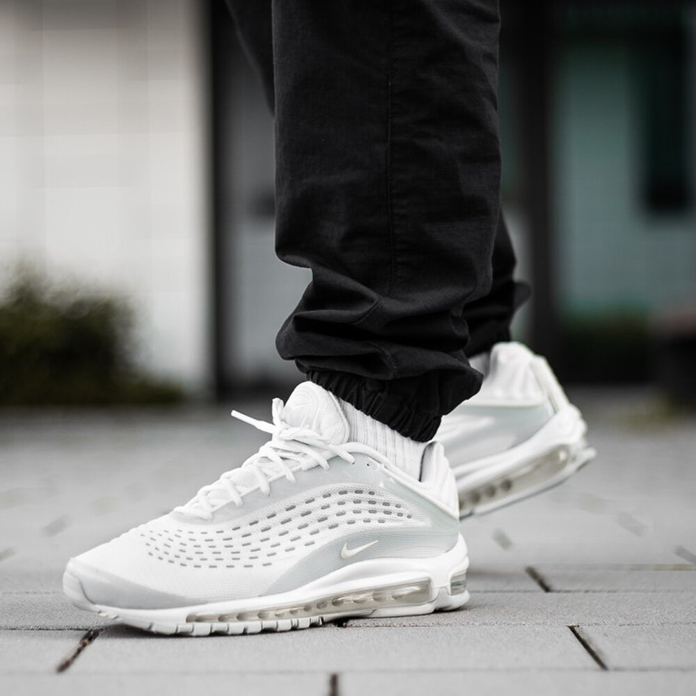60% Off Nike Air Max Deluxe White, Sail & Platinum On Sale For $79 ...