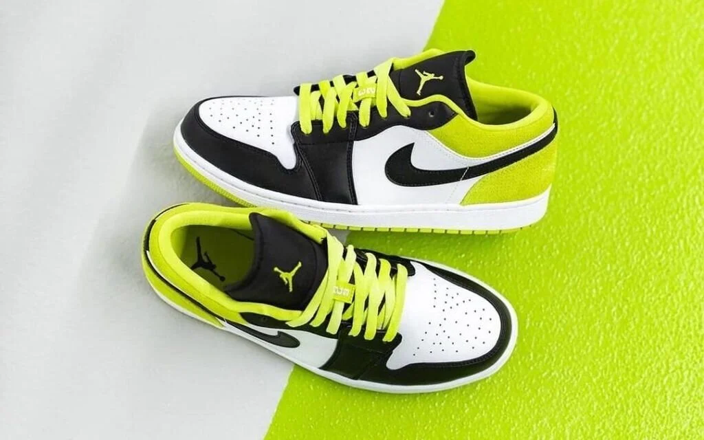 The Air Jordan 1 Low SE “Cyber Green” Is On Sale For $89.99! BUY HERE: —  Deals Under Cost