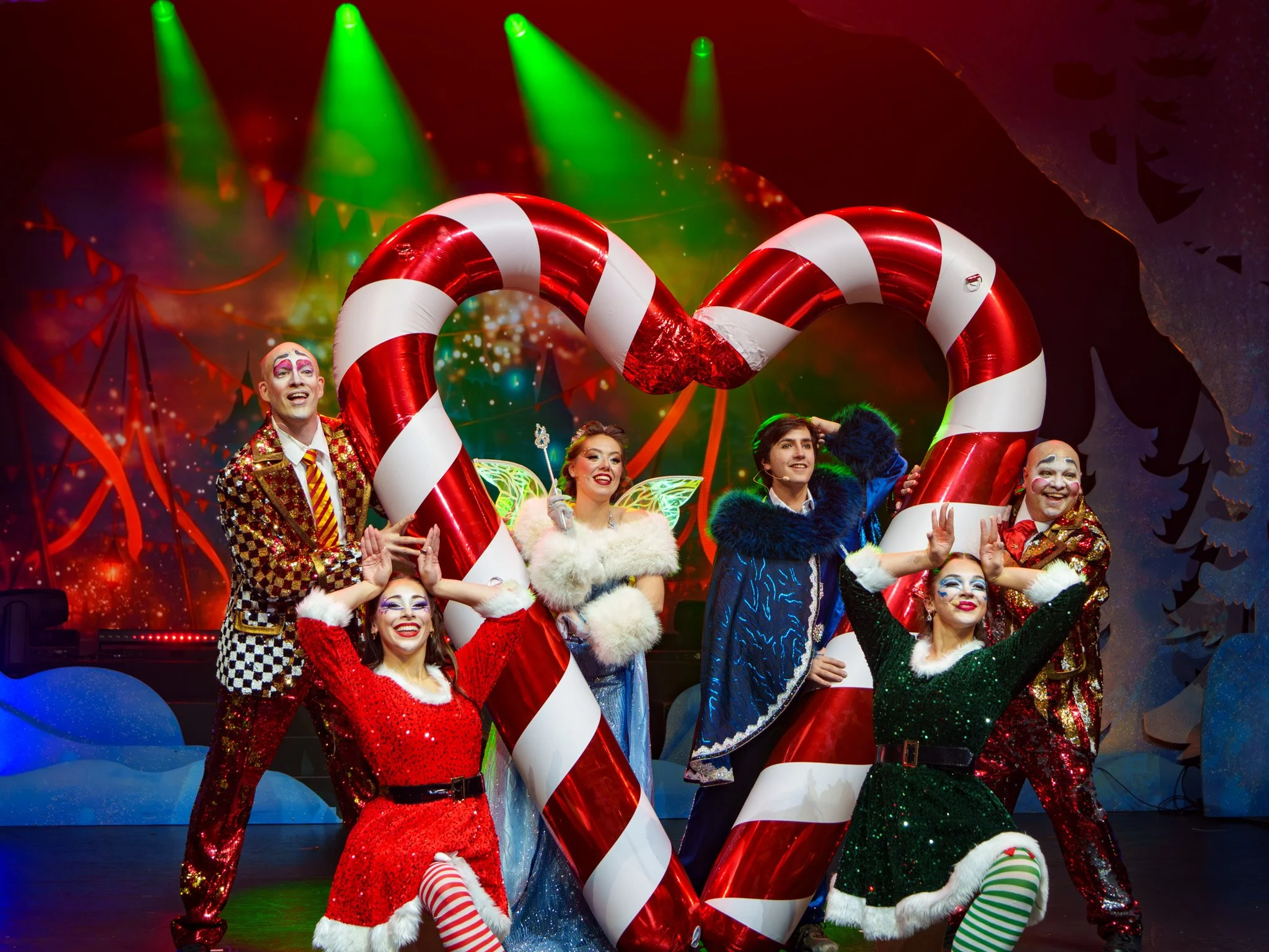 Don&rsquo;t miss the holiday spectacular of the season! Cirque Musica Holiday Wonderland is sleighing into a city near you. Visit cirquemusica.com for tour dates and tickets, yule regret it if you don&rsquo;t! 🎄✨
#CirqueMusica #cirque #cirquemusicah