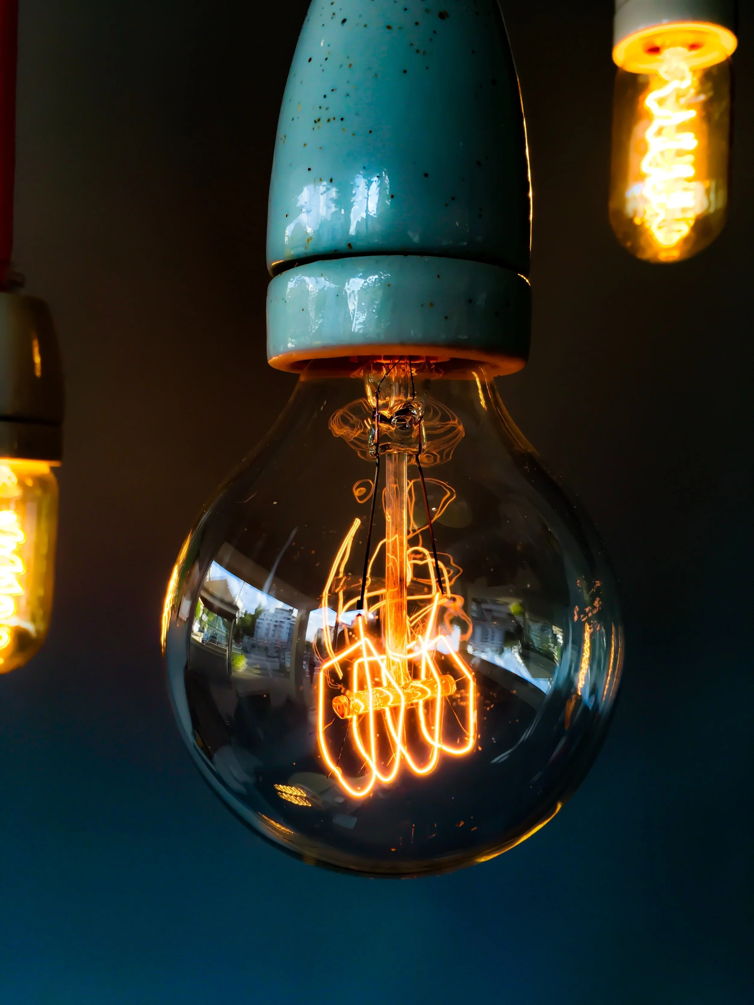 LightBulb2.jpg