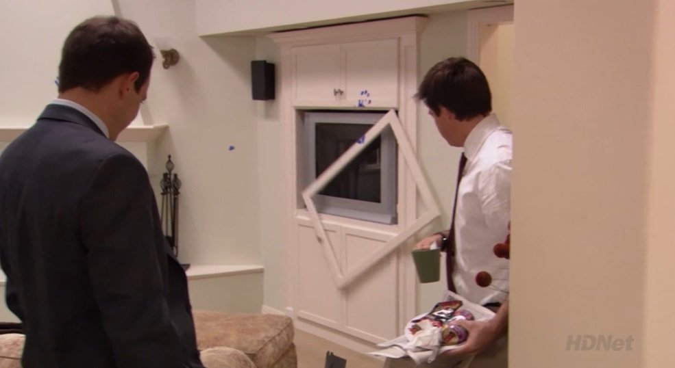 Arrested-development-model-home-falling-apart.jpeg