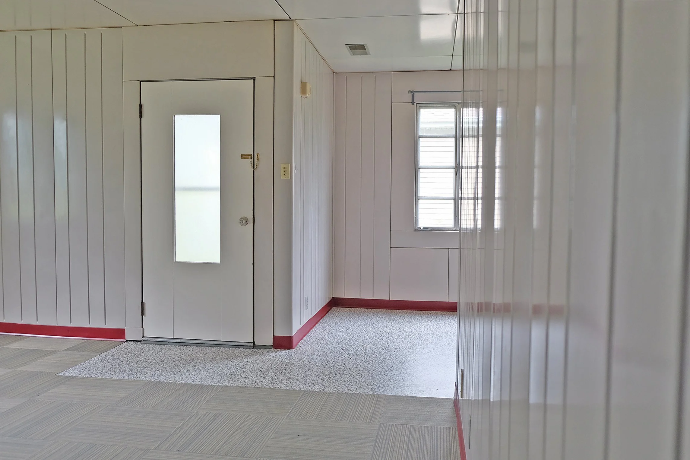 Evans Lustron House LOUIS JOYNER ARCHITECT evans-lustron-house-louis-joyner-architect