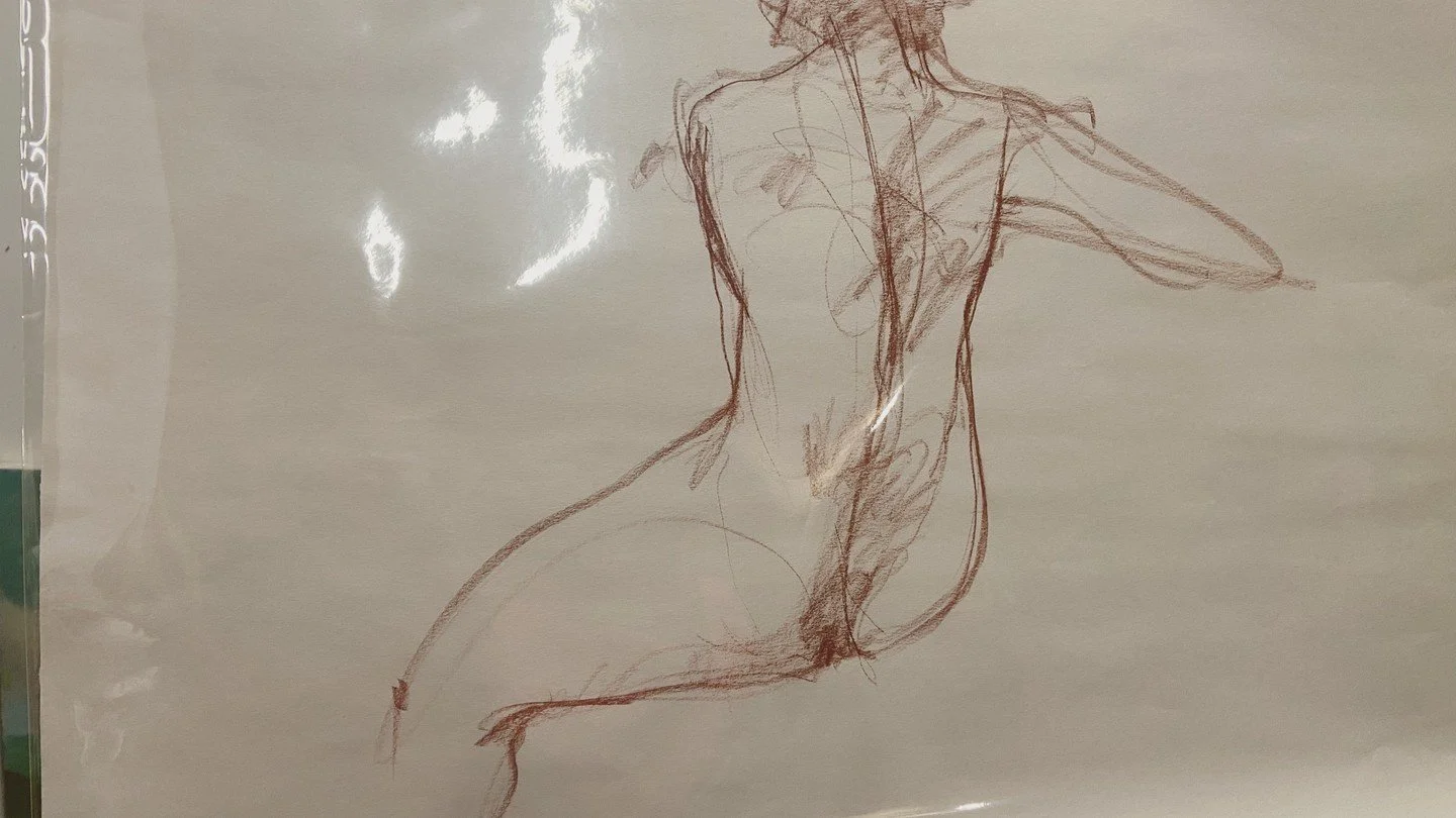 a warm-up drawing was better than my longer poses. # quicksketch