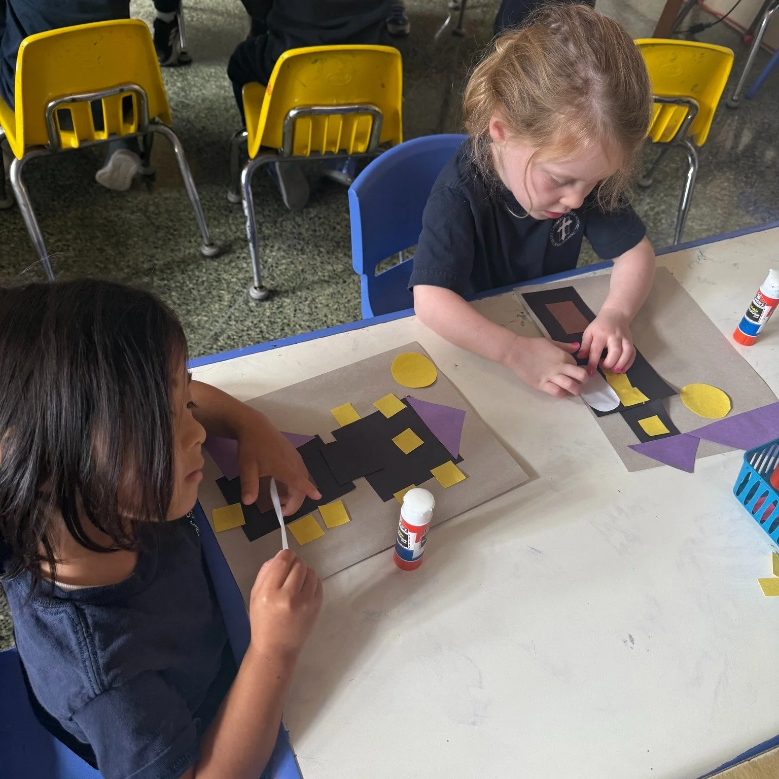 Pre-K is getting into the Halloween spirit! 🎃👻 Our little artists have been busy creating some spooky (and adorable!) Halloween artwork to decorate the classroom. The excitement for October fun is in full swing! 🖍️🕷️🕸️