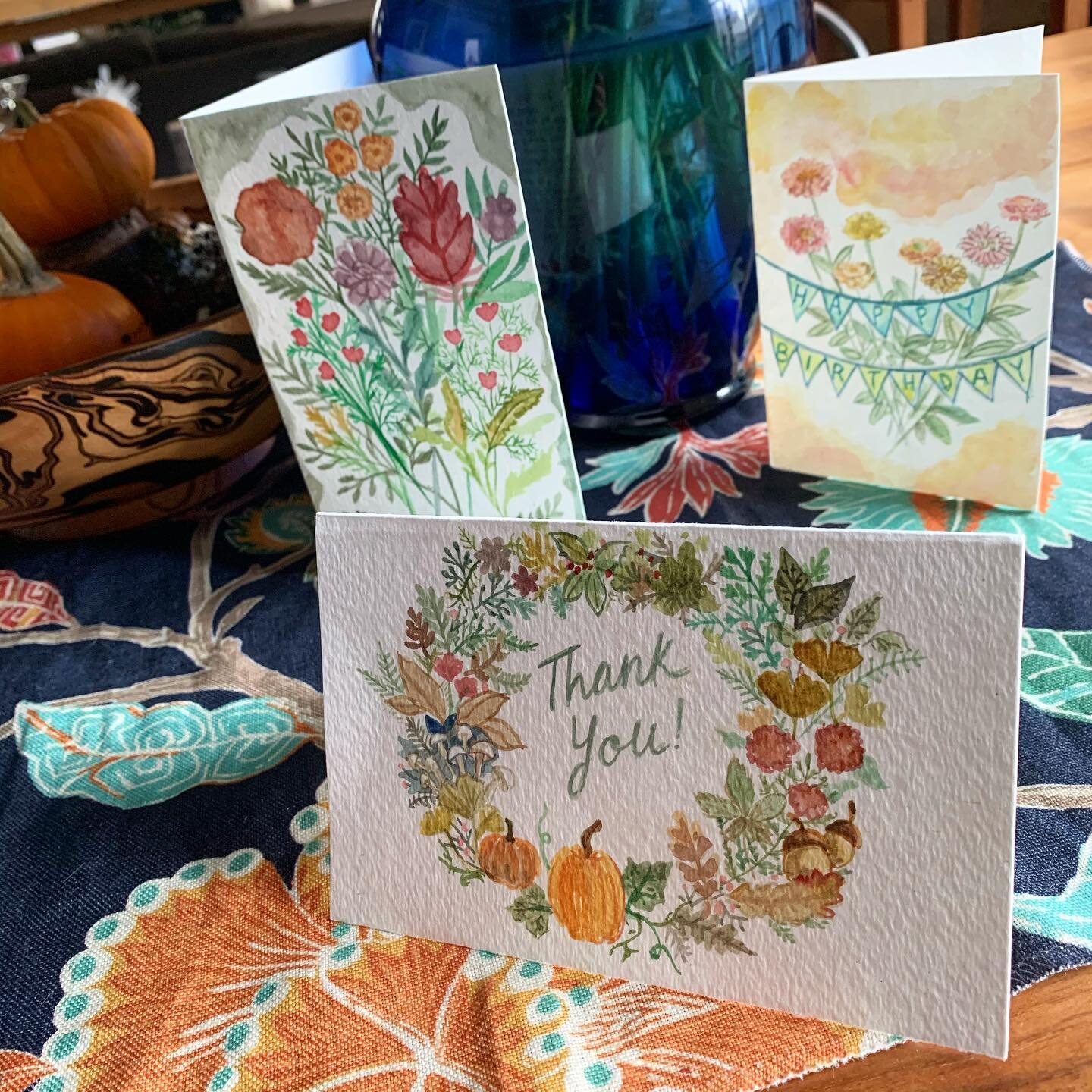 Some watercolor cards I&rsquo;m sending out to friends soon 💜

#usps #letters #cards #handwritten #watercolor #watercolorpaint #paint #handmade #allibratt #flowers #fall #autumn #happybirthday #thankyou #wreath #art #artist #artofinstagram #artistso