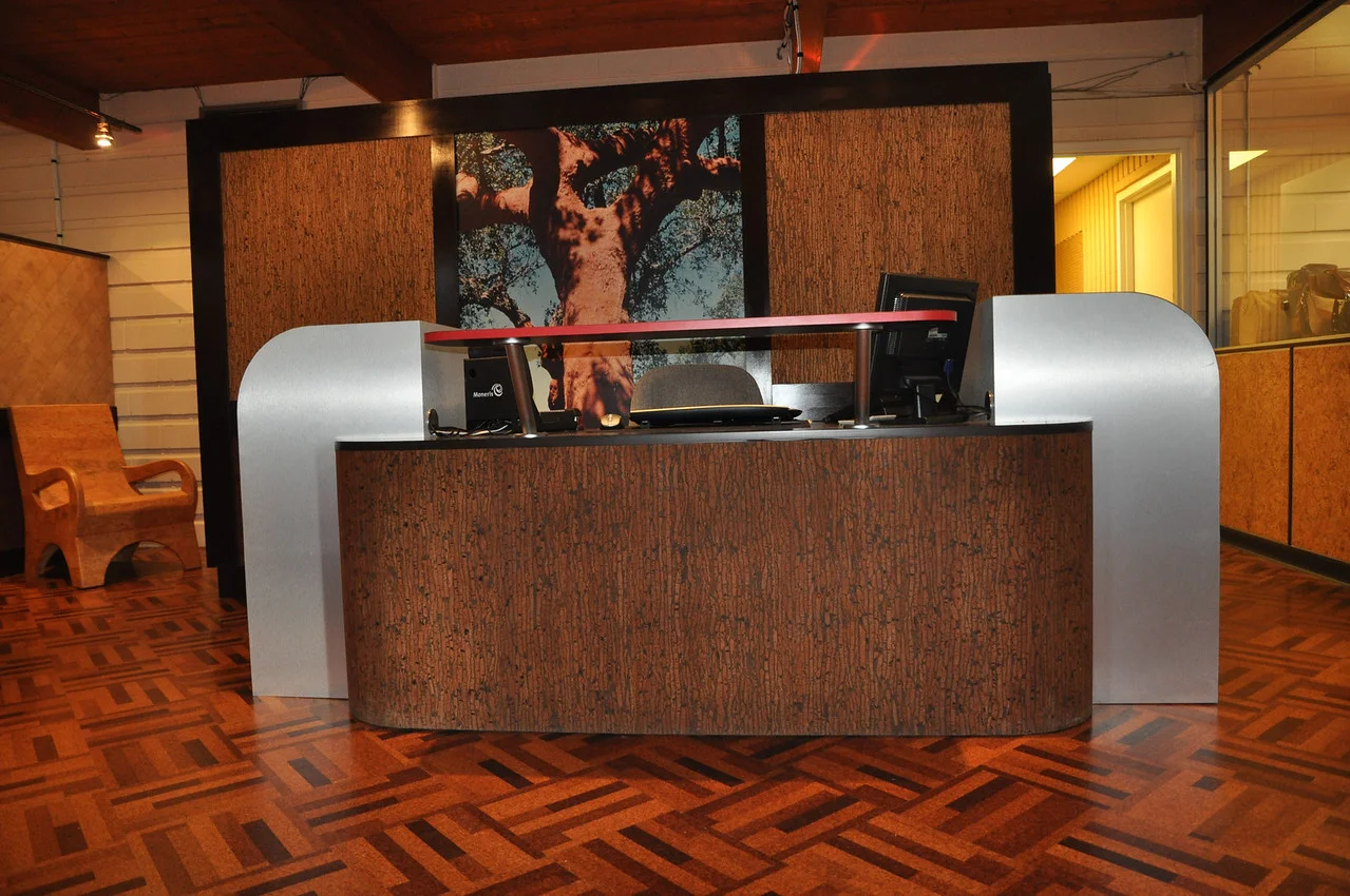 Jelinek Cork Group, Oakville, Ontario, Canada offices well designed using cork - cork flooring, cork wall panels, cork fabric on the desk - even a cork chair!