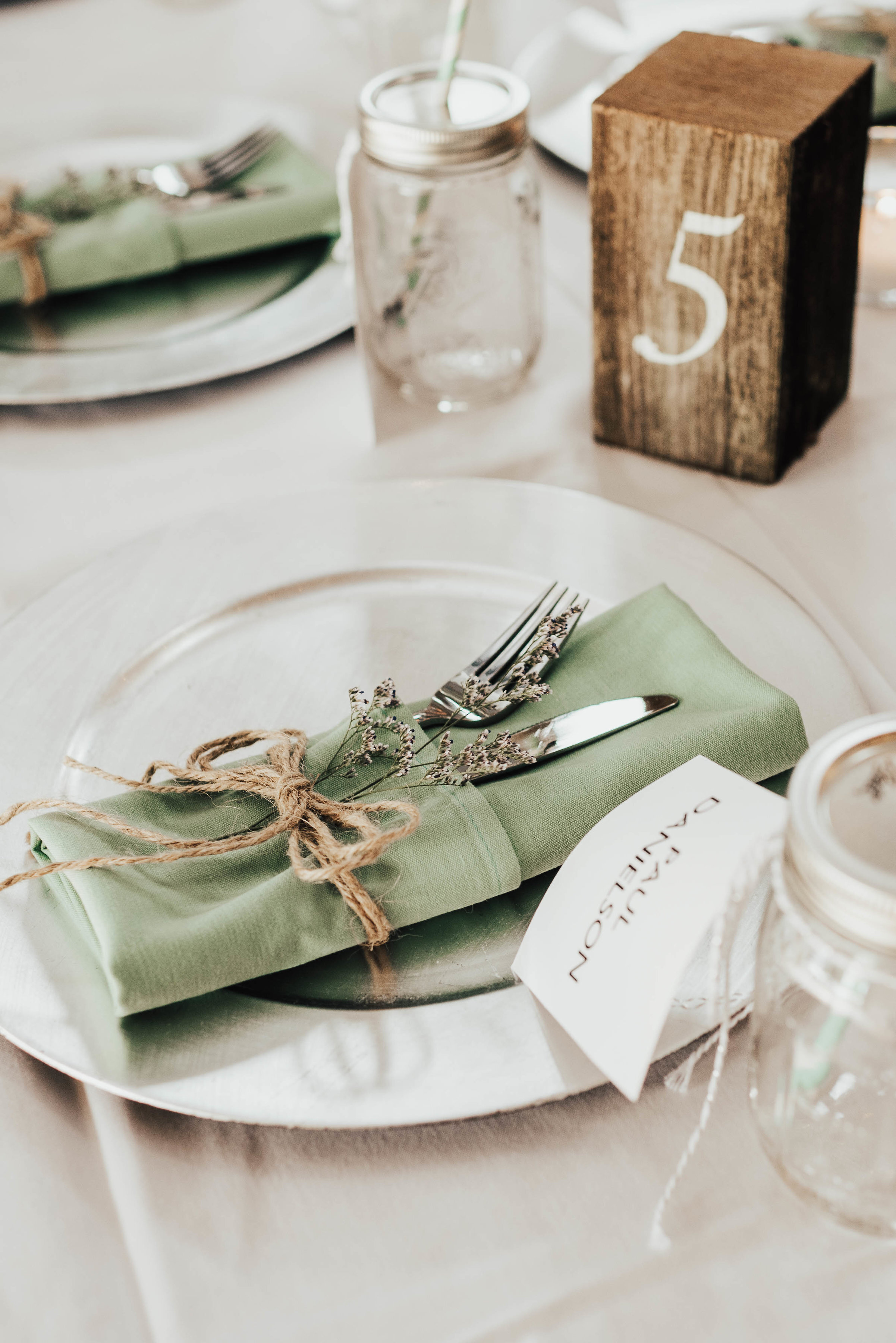 Non-Floral Decor For Your DIY Wedding