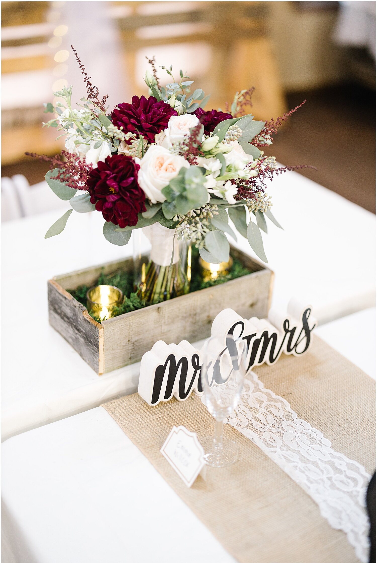  bride and groom’s sweetheart table decor 