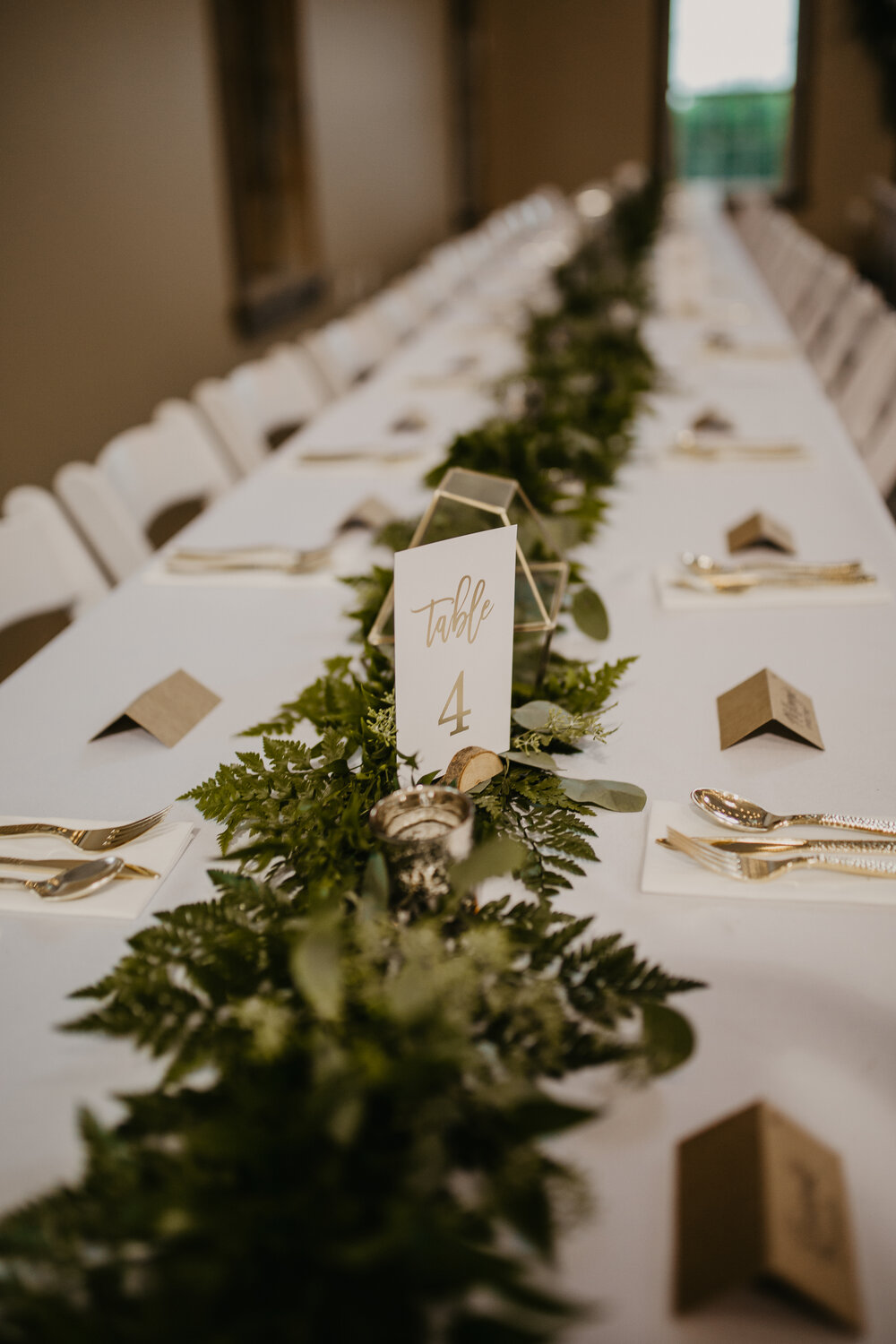  garland centerpiece 