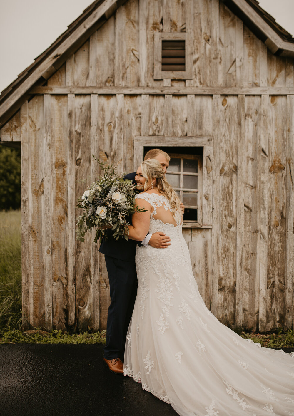  bride and groom’s first look 