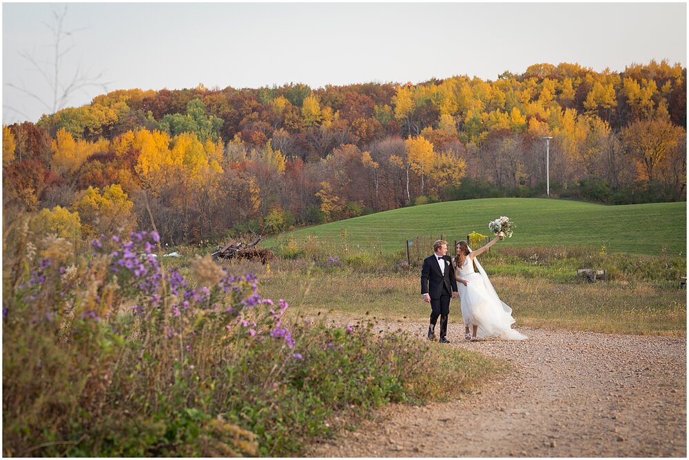 Chaska Minnesota Wedding - The Outpost Center_4004.jpg