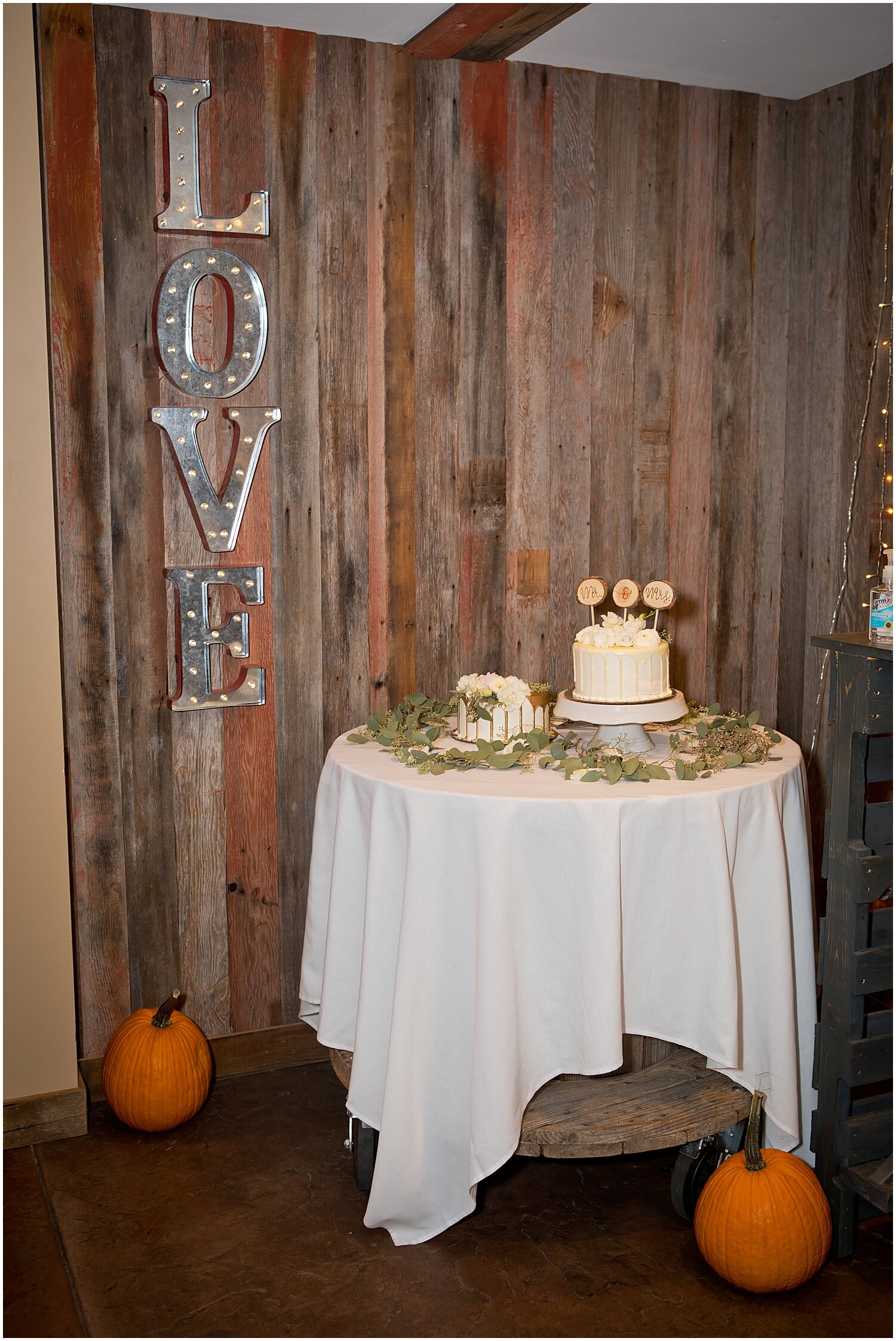Chaska Minnesota Wedding - The Outpost Center_4014.jpg