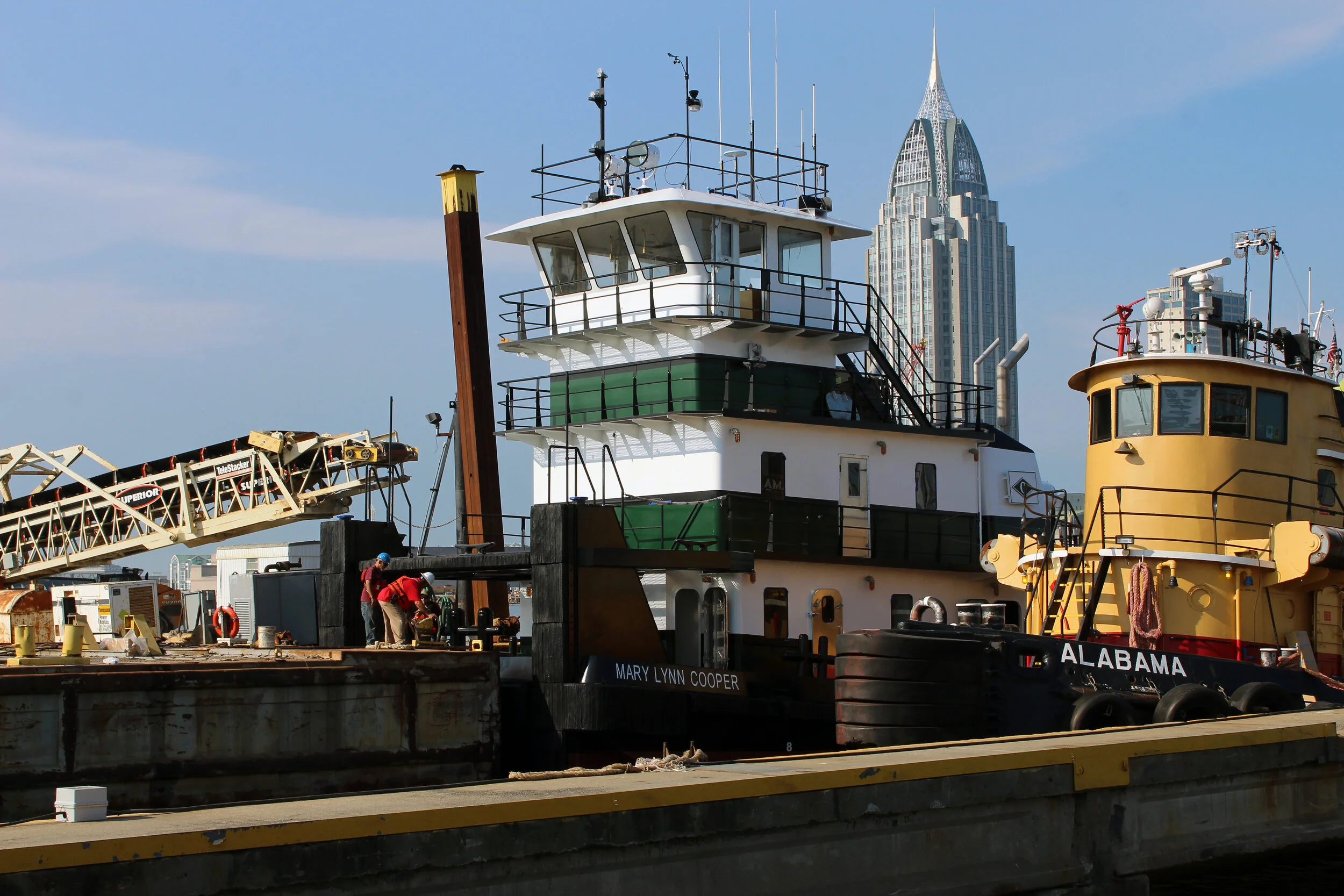 Blakeley BoatWorks Launches the Mary Lynn Cooper