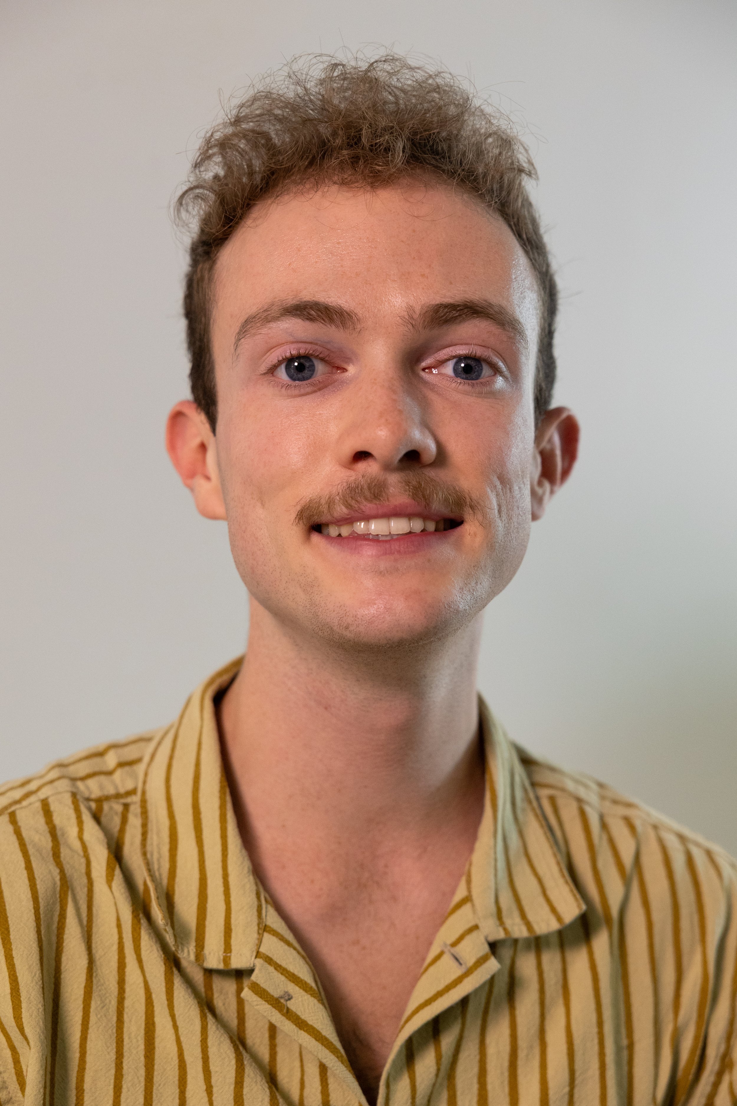 A portrait of the filmmaker Eric Kiekeben